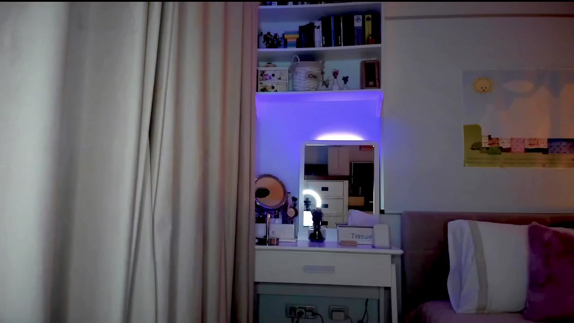 Gallery image thumbnail from AmiZing's myfreecams stream on, 02/16/2026, 19:27 image 3 of 20