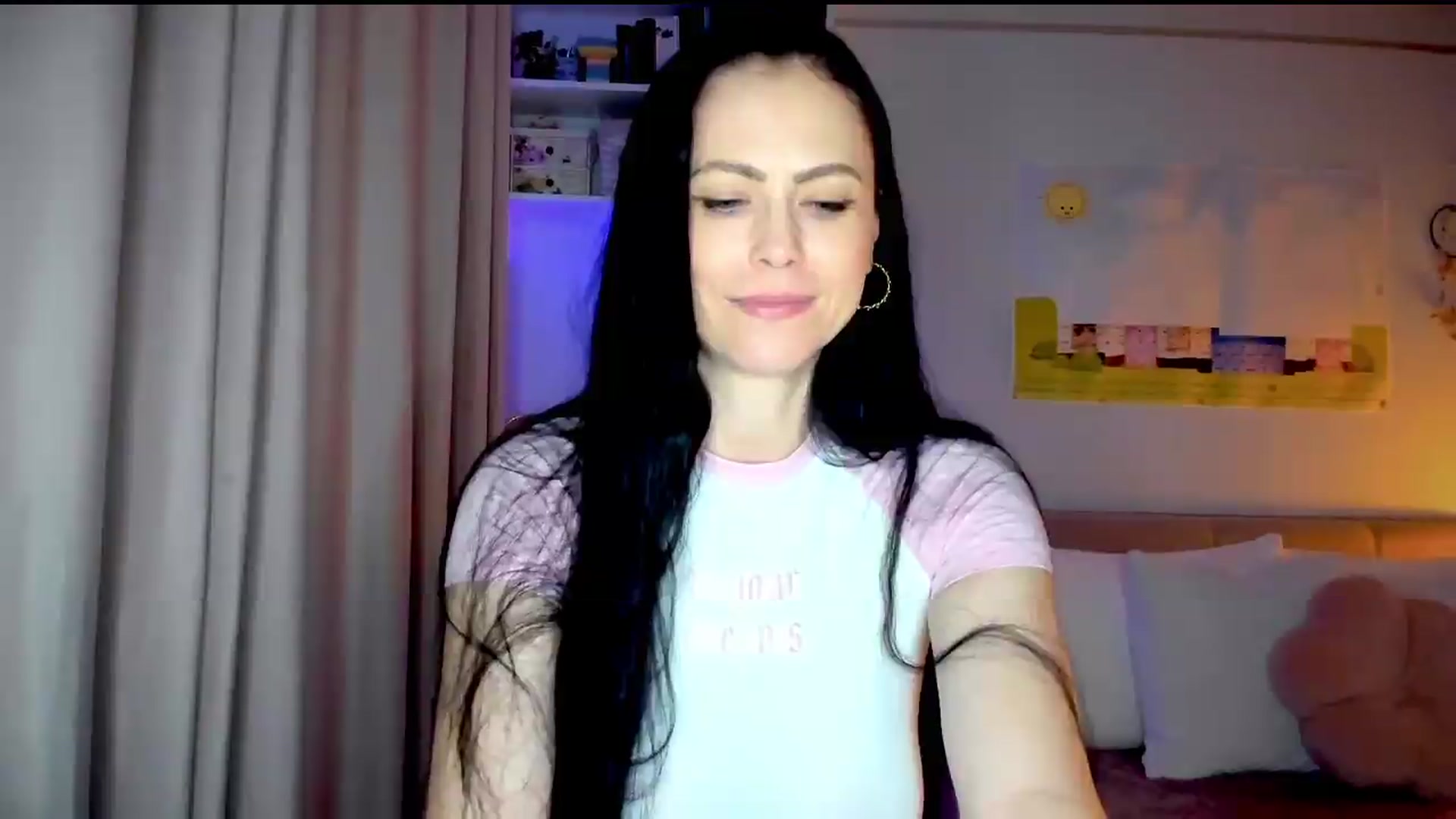 Gallery image thumbnail from AmiZing's myfreecams stream on, 07/14/2026, 19:53 image 17 of 20