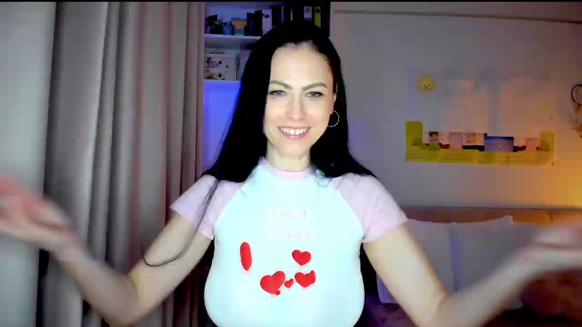 Gallery image thumbnail from AmiZing's myfreecams stream on, 07/14/2026, 19:53 image 11 of 20