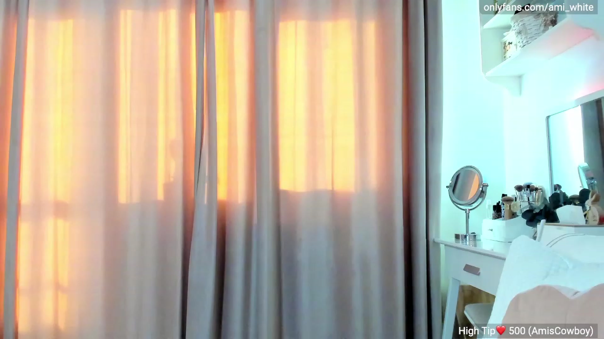 Gallery image thumbnail from Ami_White's myfreecams stream on, 05/10/2023, 05:21 image 3 of 20