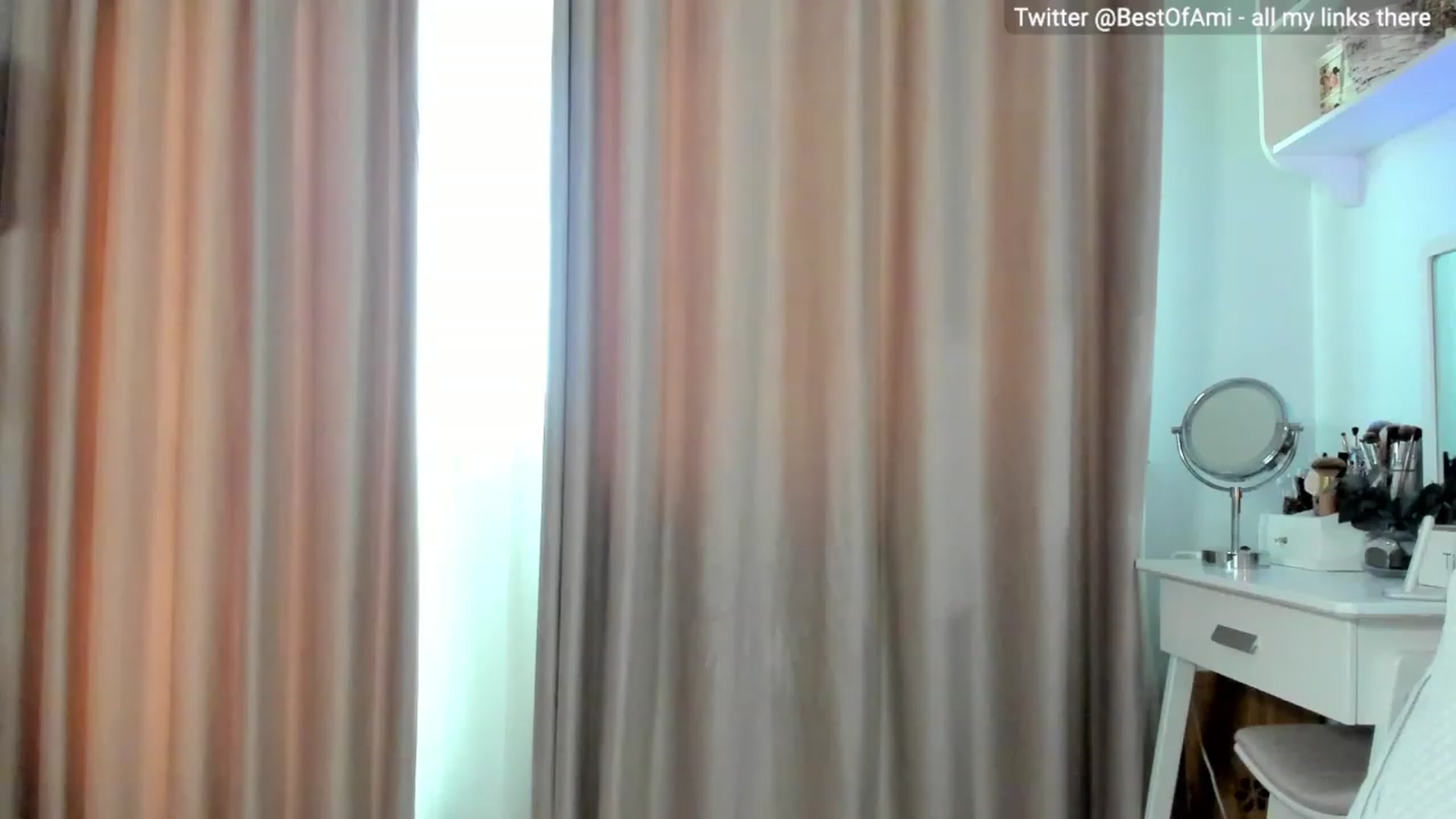 Gallery image thumbnail from Ami_White's myfreecams stream on, 06/06/2023, 07:18 image 14 of 20