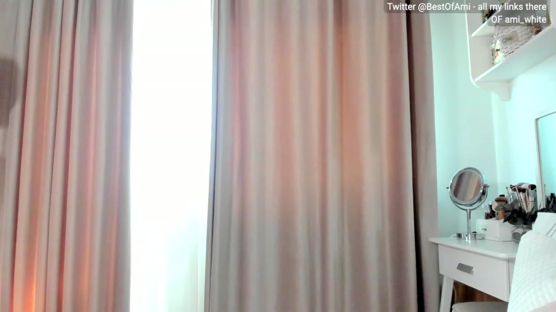 Gallery image thumbnail from Ami_White's myfreecams stream on, 06/09/2023, 07:09 image 13 of 20
