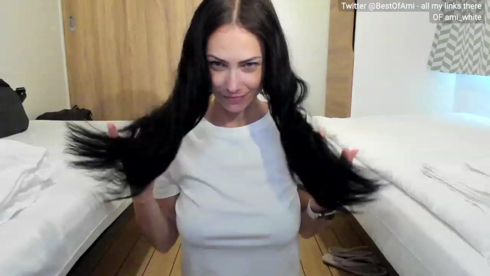 Gallery image thumbnail from Ami_White's myfreecams stream on, 07/28/2023, 07:42 image 12 of 20