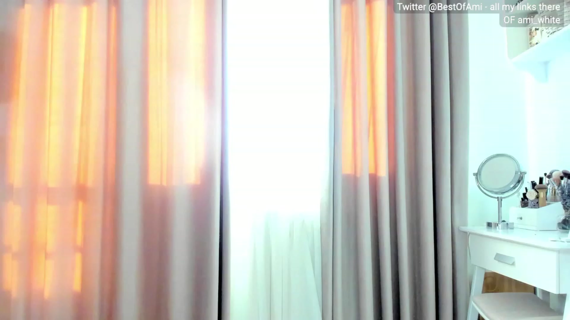 Gallery image thumbnail from Ami_White's myfreecams stream on, 08/14/2023, 04:50 image 3 of 20