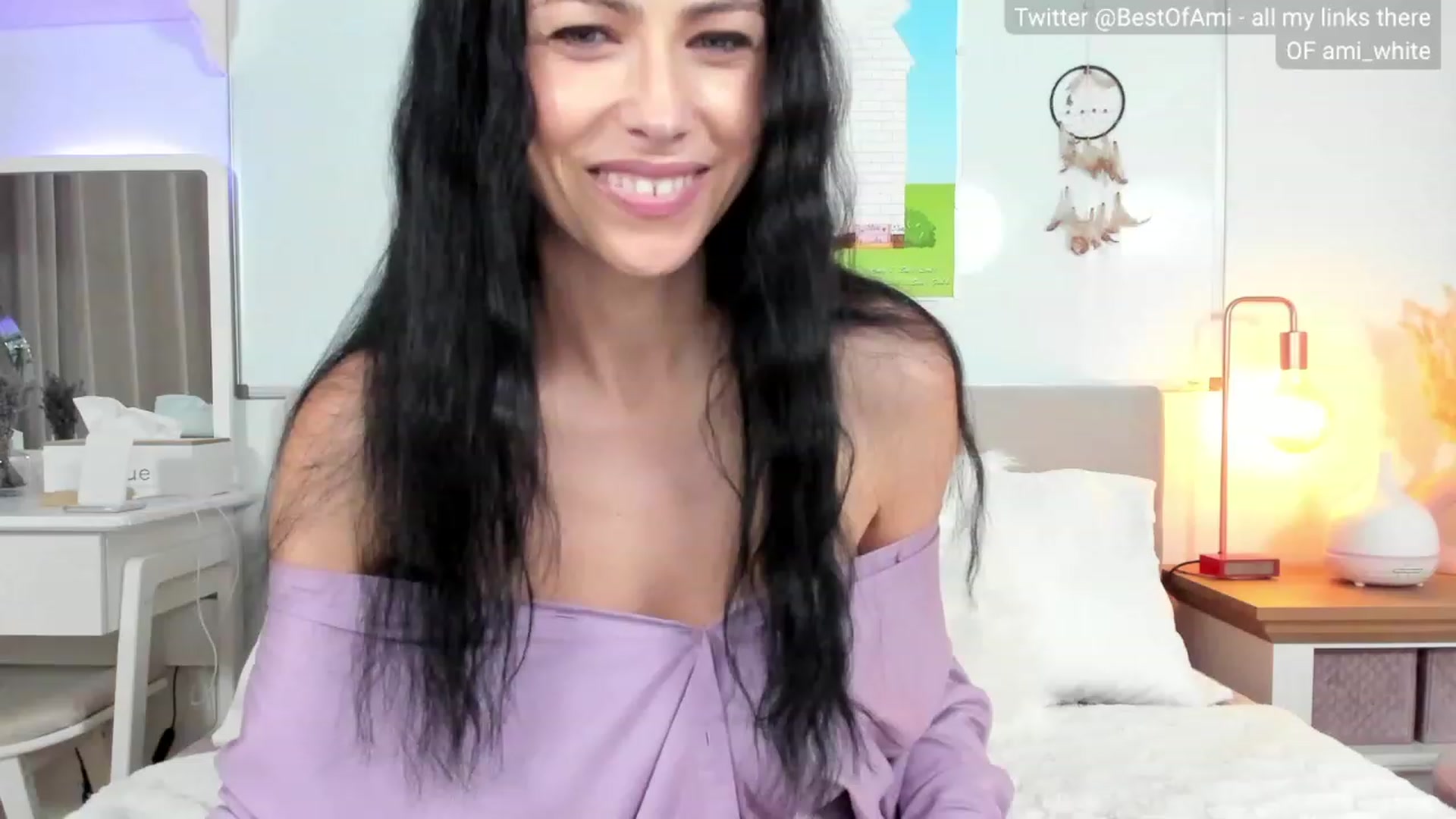Gallery image thumbnail from Ami_White's myfreecams stream on, 11/12/2023, 04:04 image 12 of 20