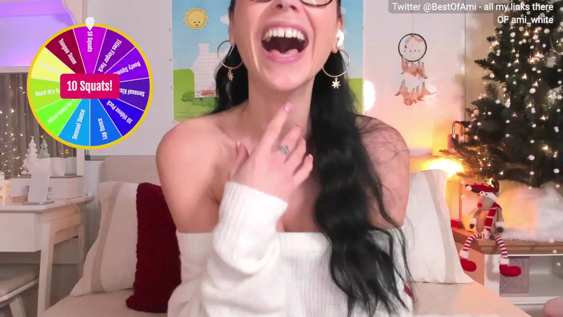 Gallery image thumbnail from Ami_White's myfreecams stream on, 12/24/2023, 03:56 image 3 of 20