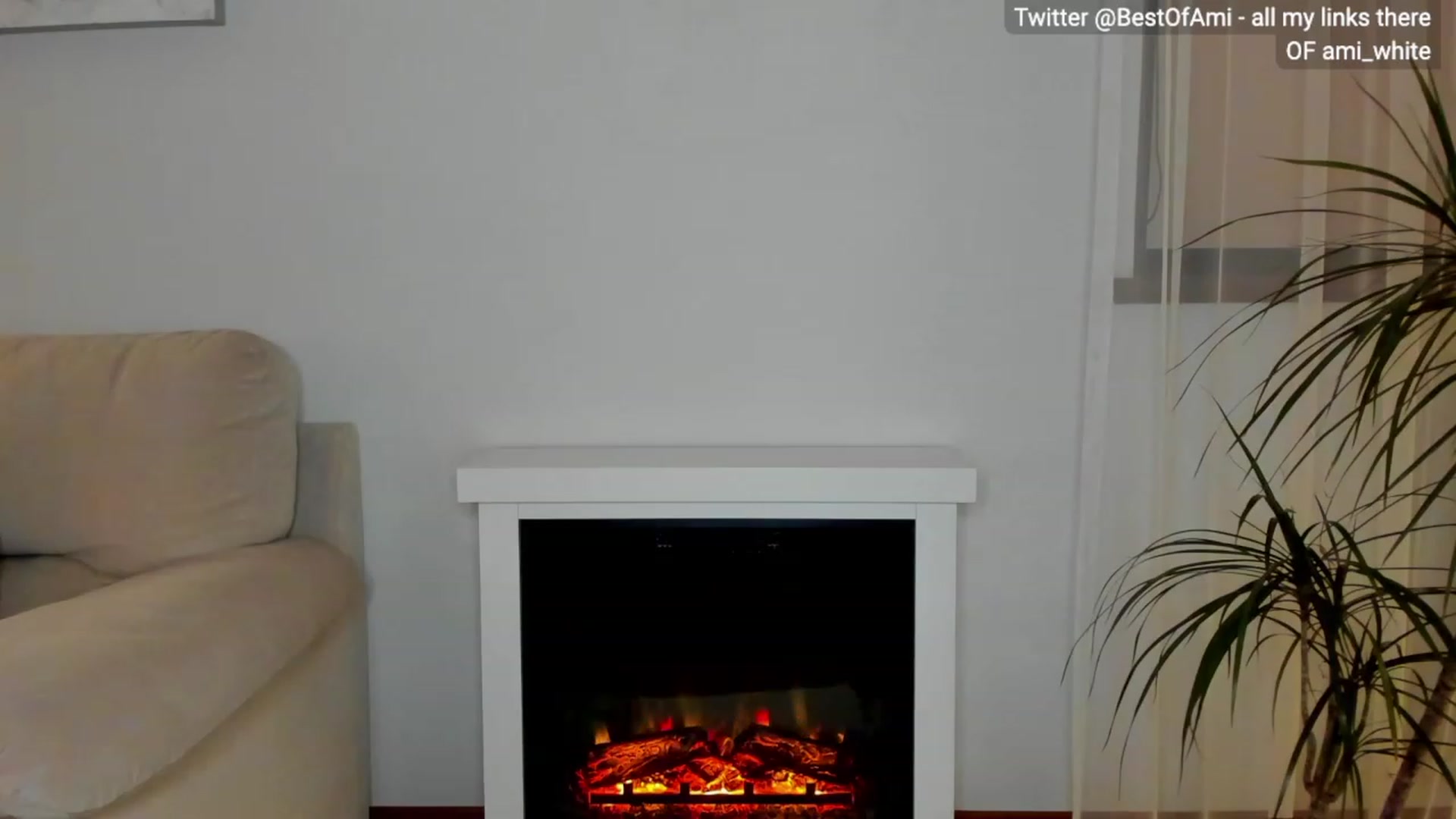Gallery image thumbnail from Ami_White's myfreecams stream on, 03/05/2024, 05:10 image 2 of 20