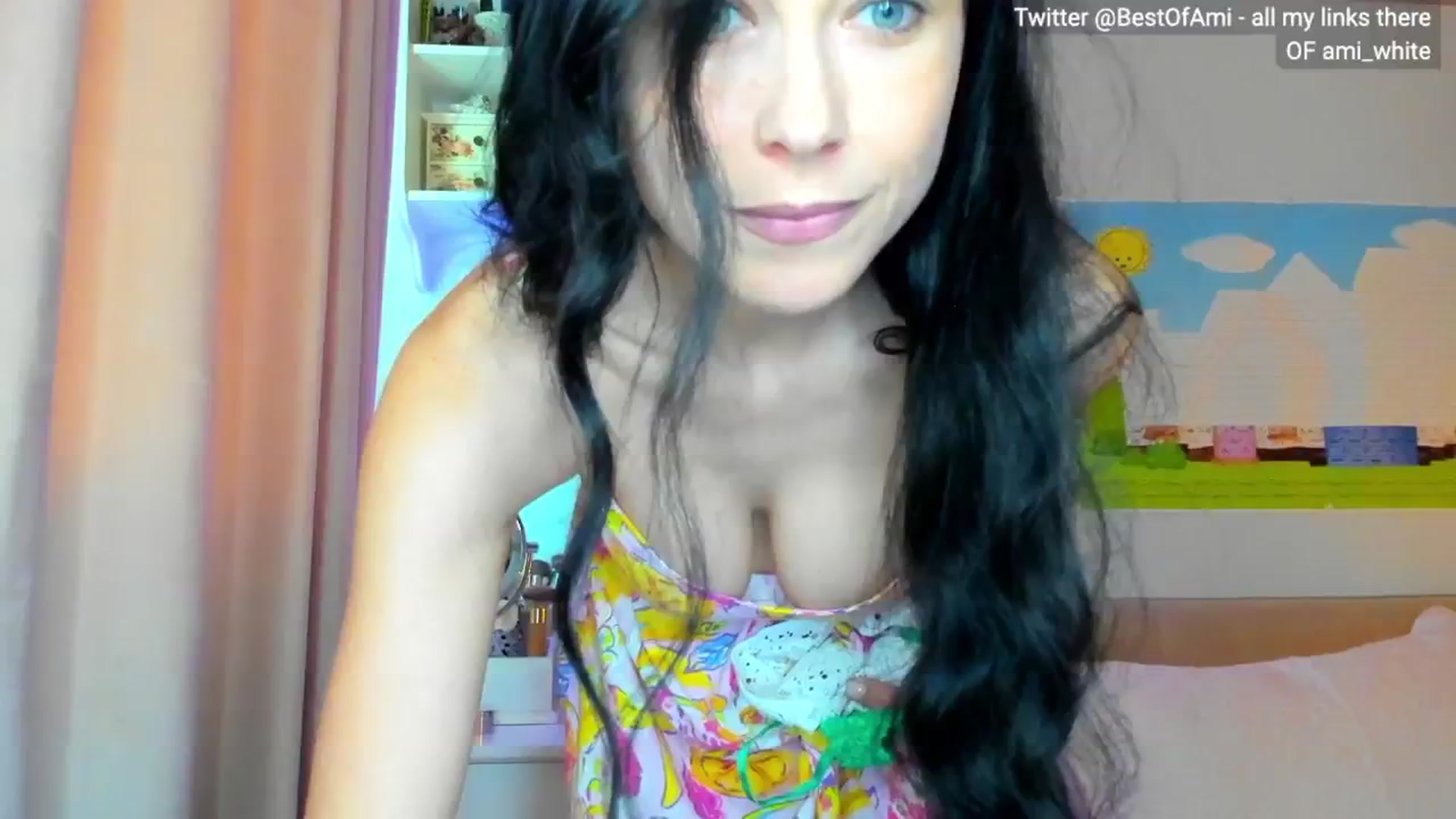 Gallery image thumbnail from Ami_White's myfreecams stream on, 05/03/2024, 06:33 image 4 of 20