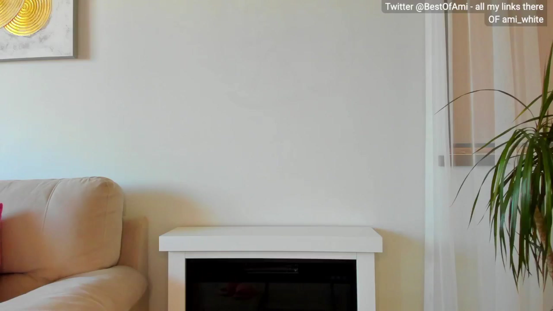 Gallery image thumbnail from Ami_White's myfreecams stream on, 05/10/2024, 04:17 image 17 of 20