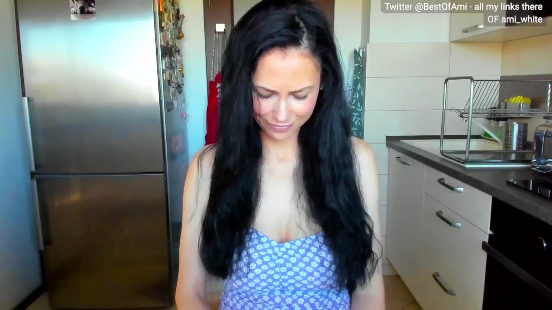 Gallery image thumbnail from Ami_White's myfreecams stream on, 05/15/2024, 05:16 image 17 of 20