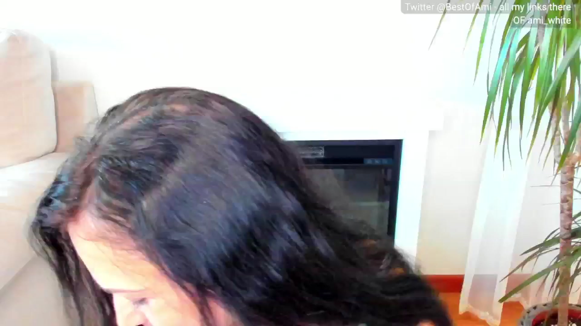 Gallery image thumbnail from Ami_White's myfreecams stream on, 07/31/2024, 04:24 image 3 of 20