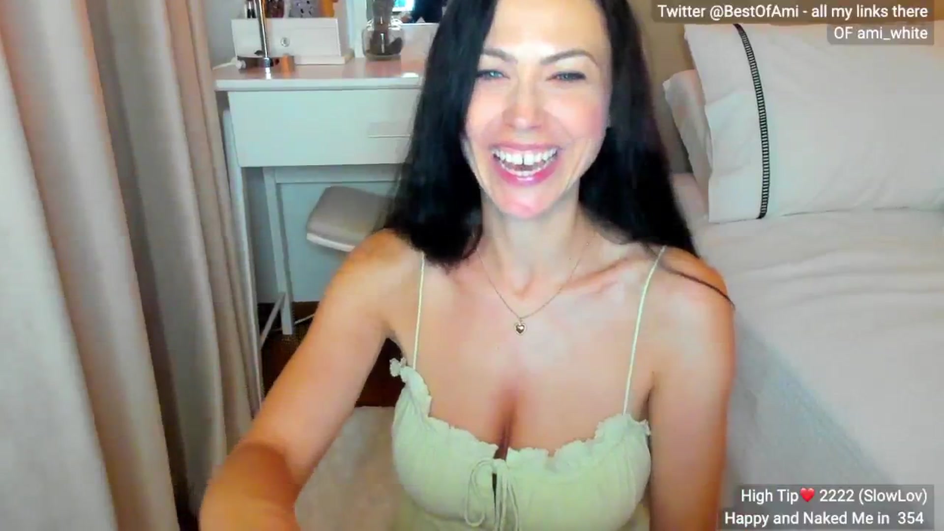 Gallery image thumbnail from Ami_White's myfreecams stream on, 08/01/2024, 03:45 image 6 of 20