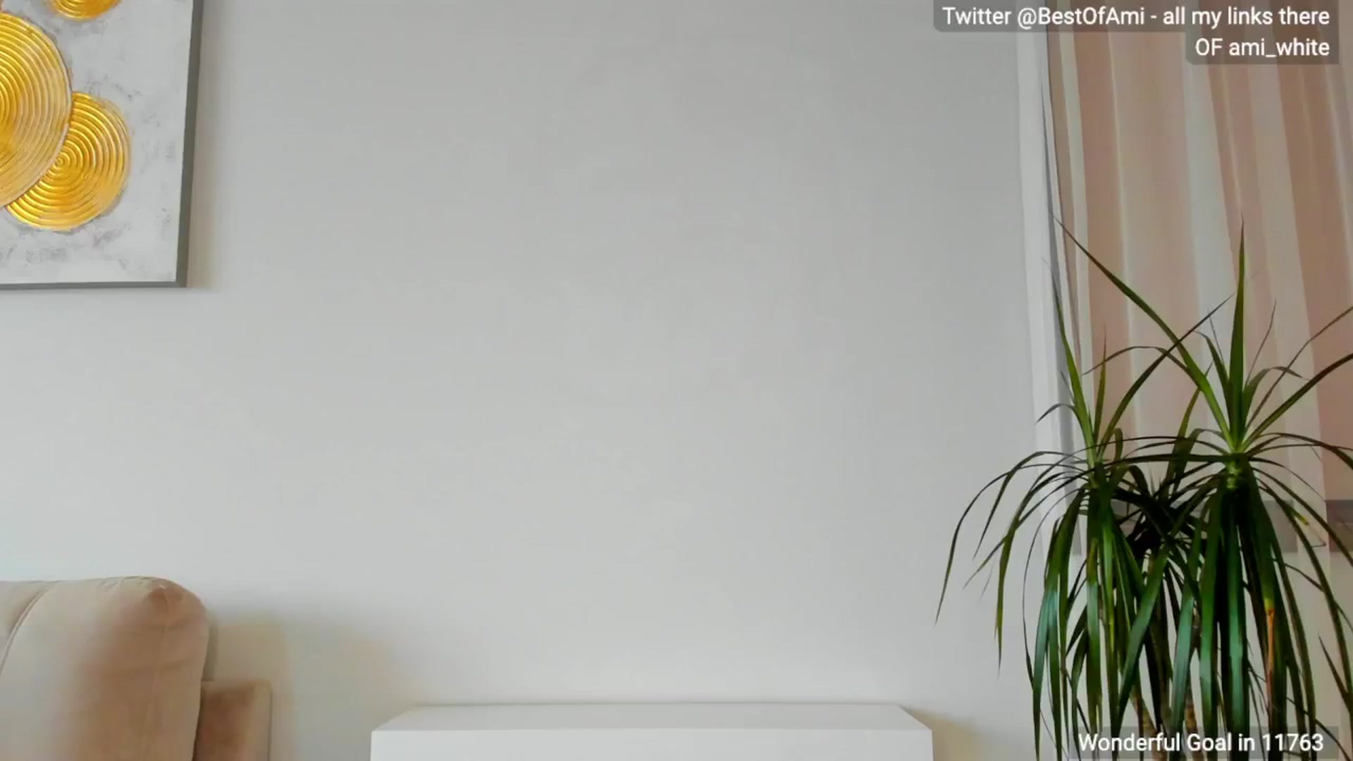 Gallery image thumbnail from Ami_White's myfreecams stream on, 08/12/2024, 05:50 image 6 of 20