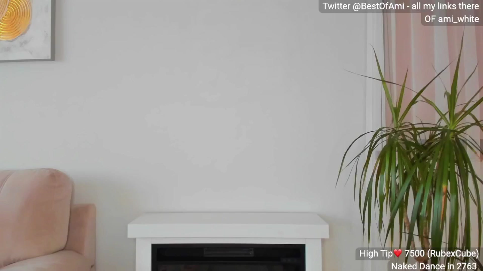 Gallery image thumbnail from Ami_White's myfreecams stream on, 08/29/2024, 06:05 image 10 of 20