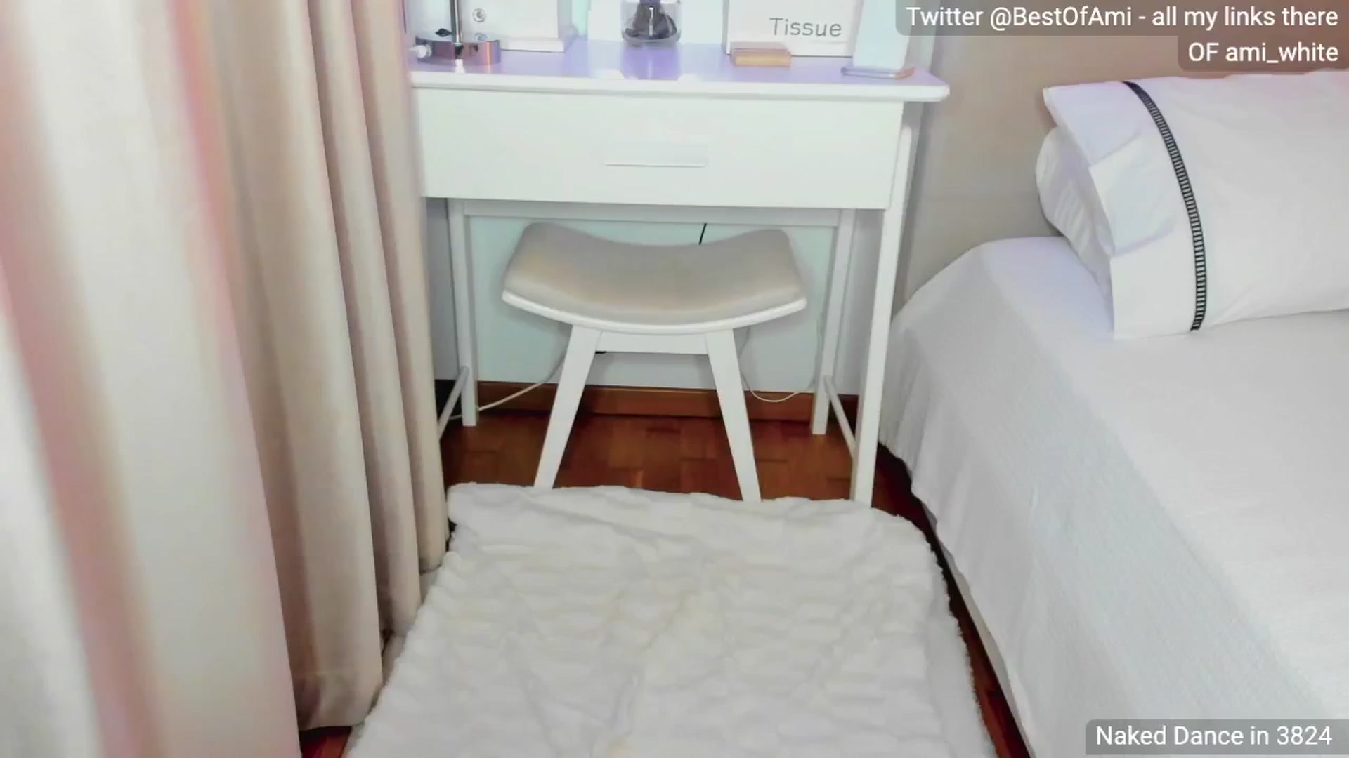 Gallery image thumbnail from Ami_White's myfreecams stream on, 09/17/2024, 05:44 image 6 of 20