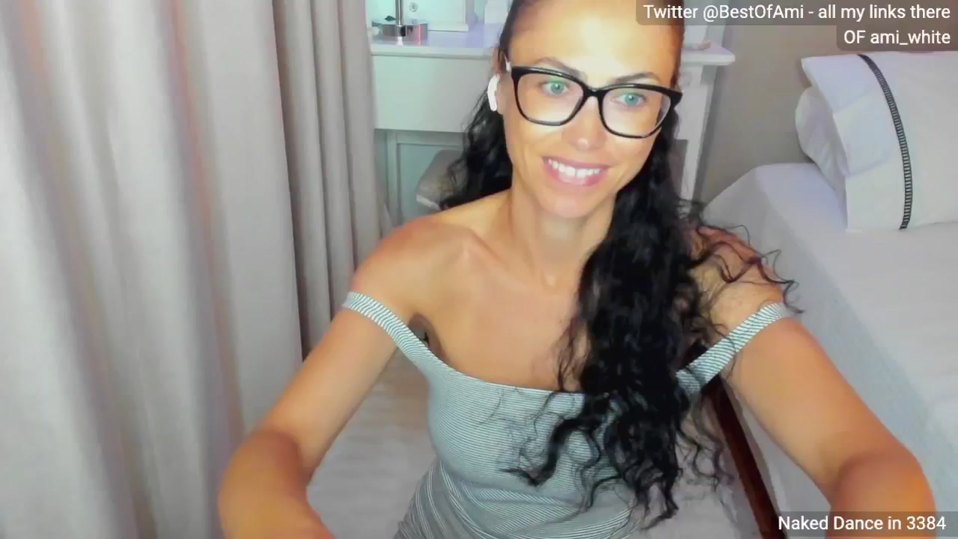Gallery image thumbnail from Ami_White's myfreecams stream on, 09/18/2024, 05:30 image 7 of 20