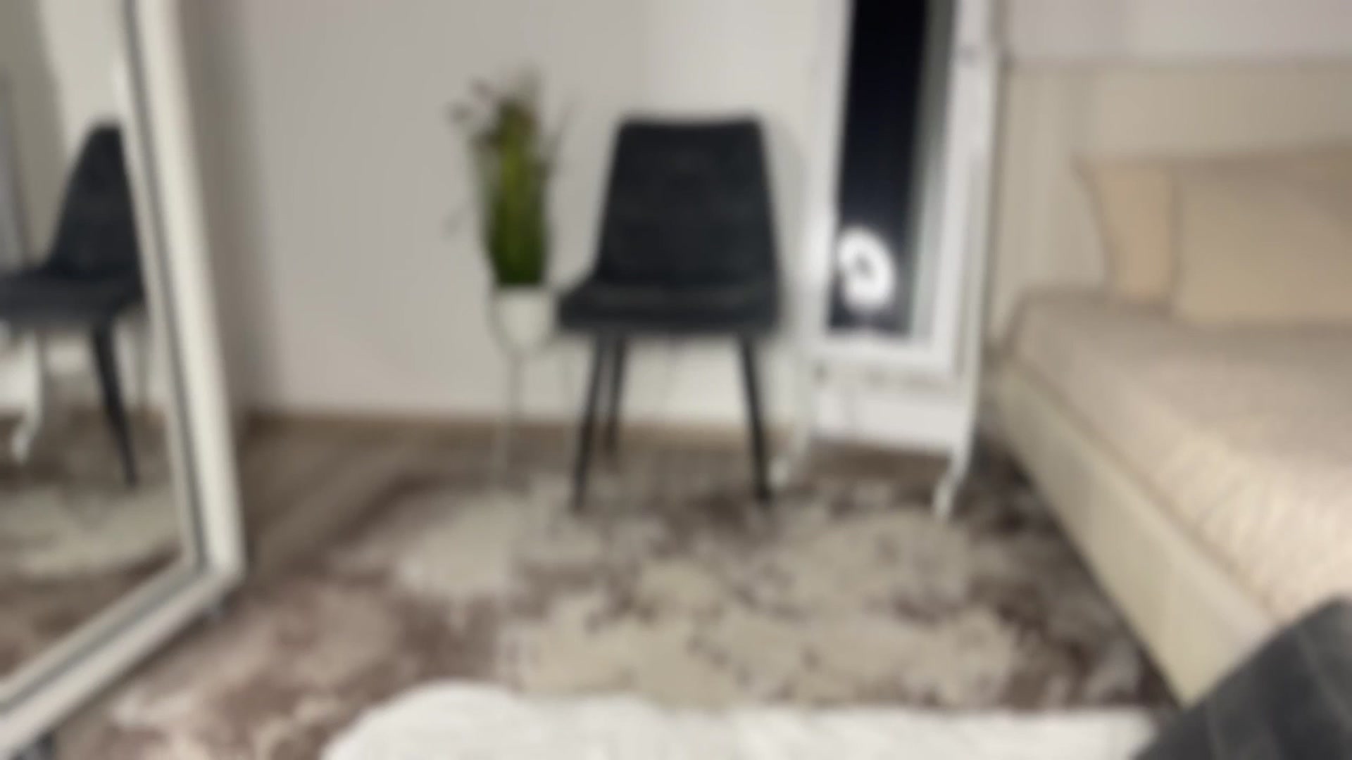 Gallery image thumbnail from Ami_loveee's myfreecams stream on, 02/21/2025, 23:08 image 14 of 20