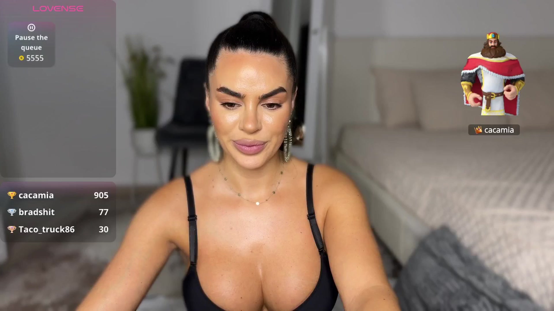 Gallery image thumbnail from Ami_loveee's myfreecams stream on, 10/10/2025, 20:51 image 16 of 20