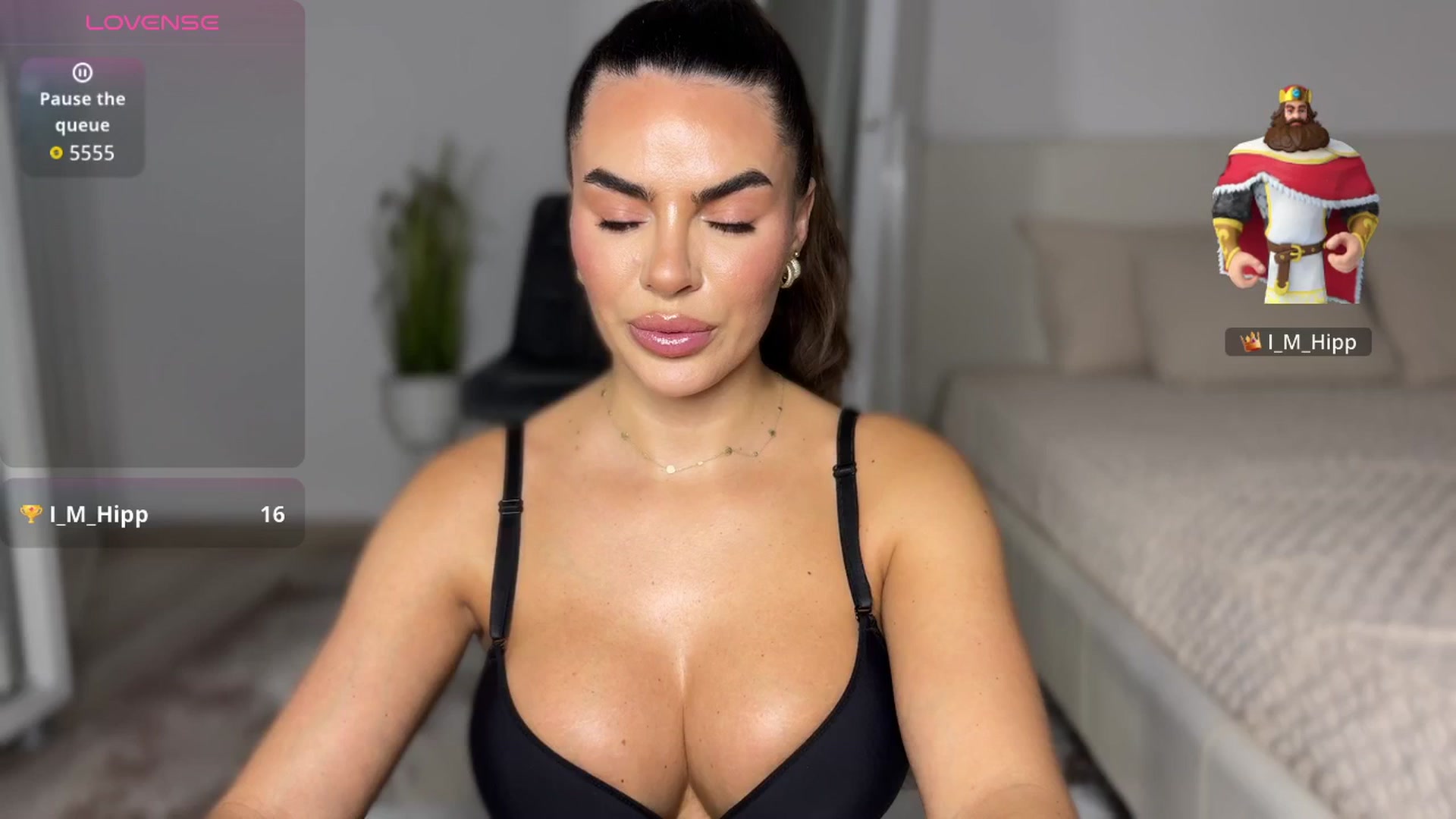 Gallery image thumbnail from Ami_loveee's myfreecams stream on, 10/28/2025, 21:18 image 11 of 20