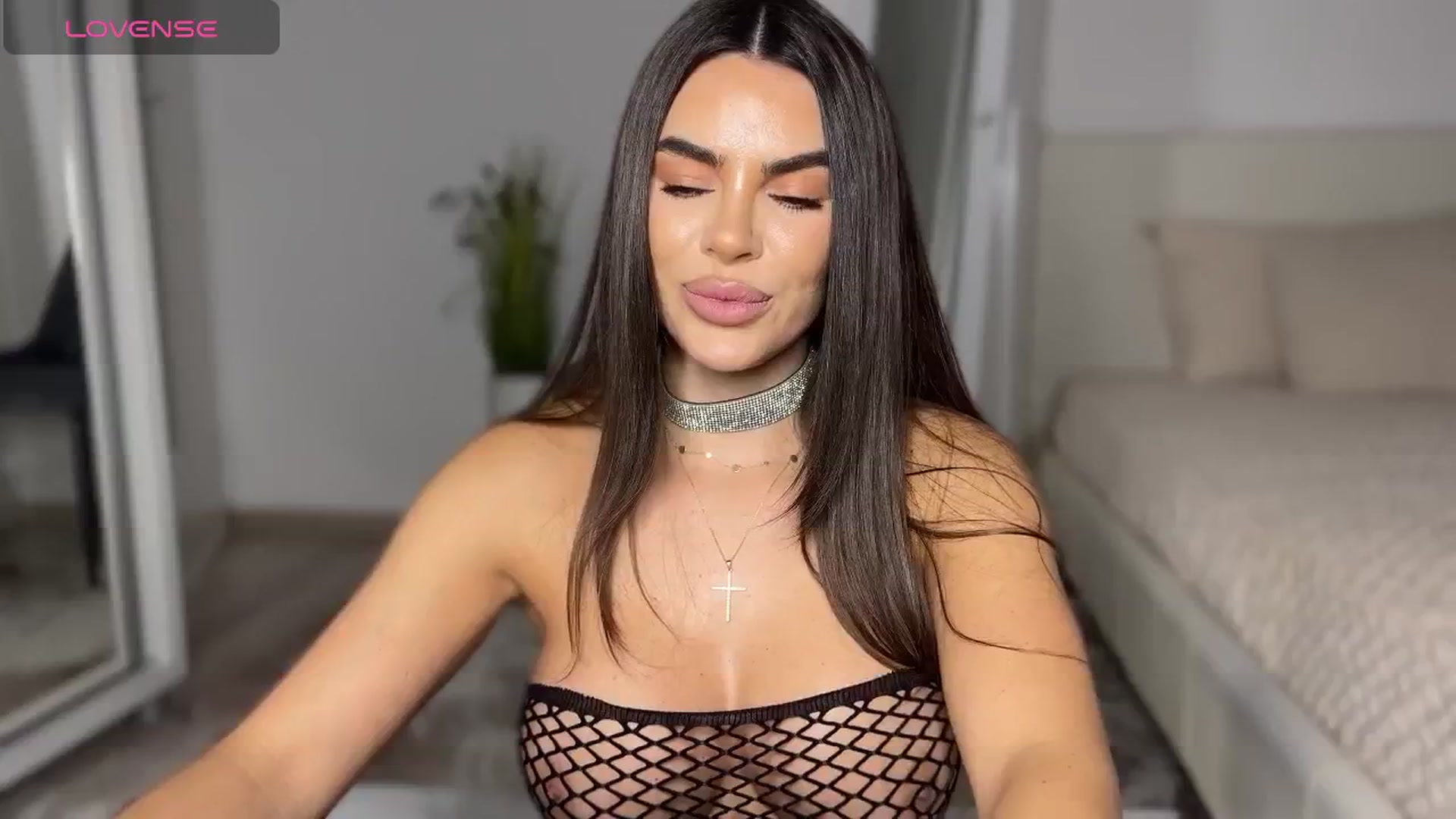 Gallery image thumbnail from Ami_loveee's myfreecams stream on, 11/13/2025, 20:33 image 1 of 20