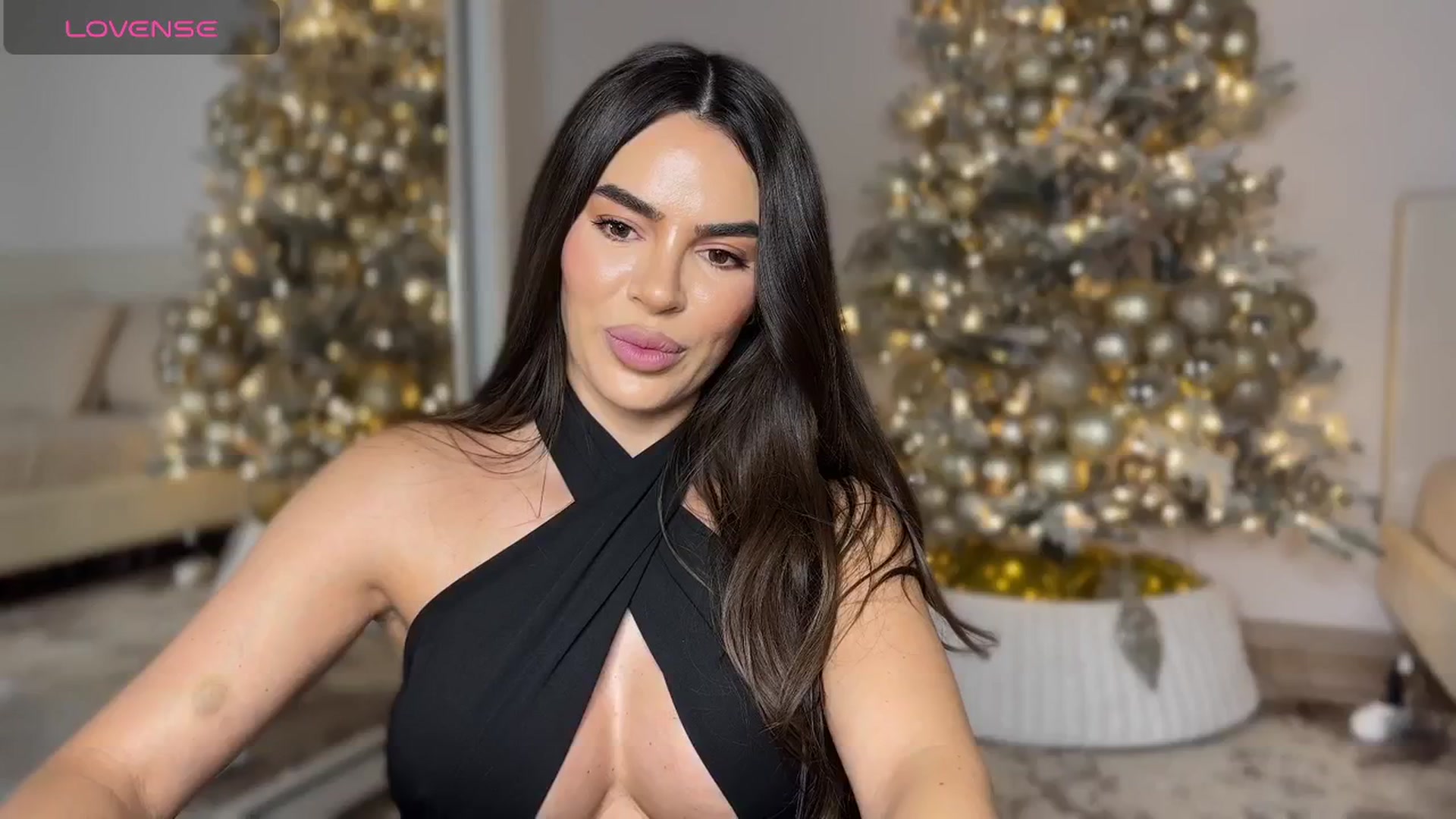 Gallery image thumbnail from Ami_loveee's myfreecams stream on, 11/30/2025, 03:10 image 10 of 20