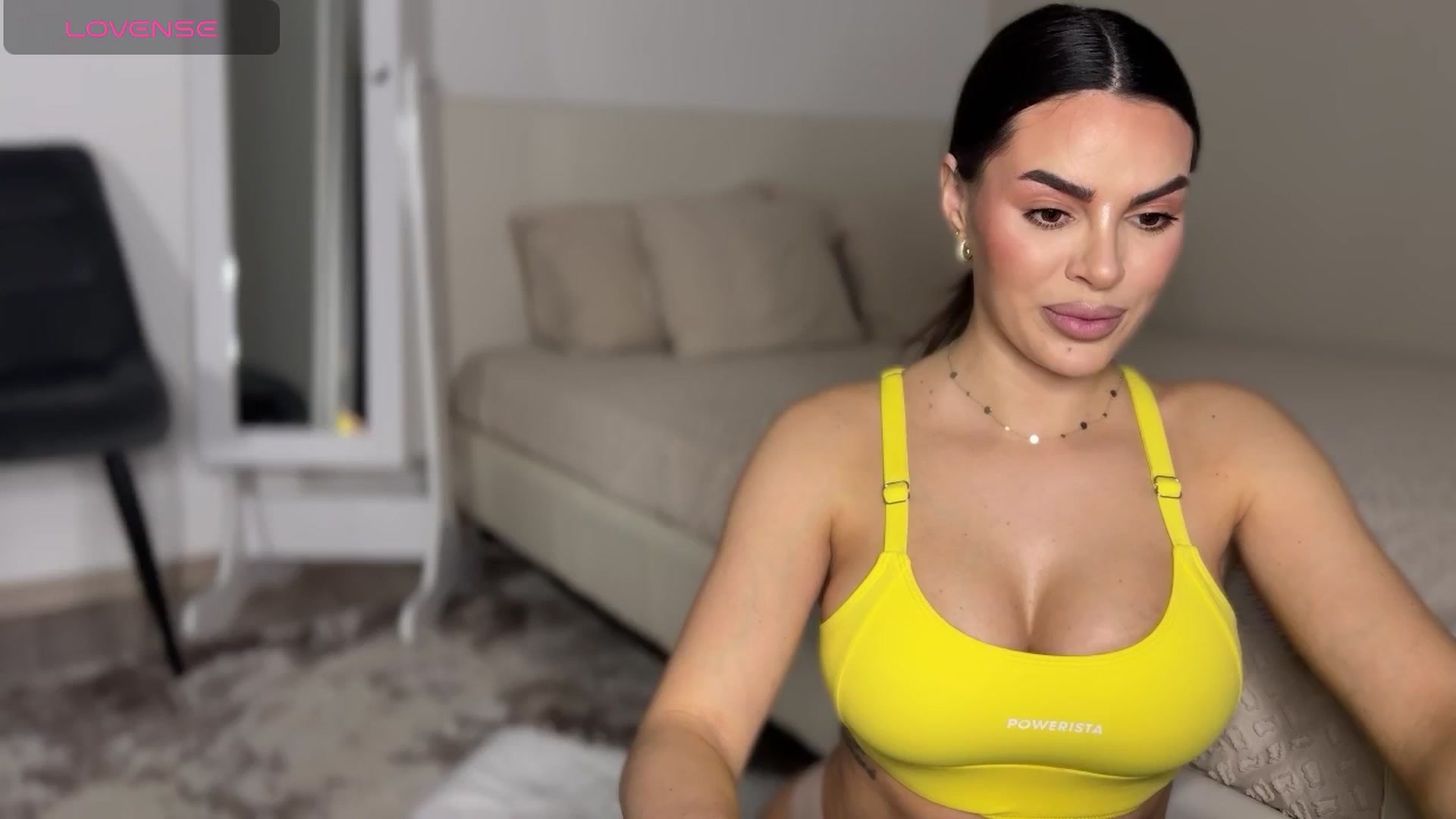 Gallery image thumbnail from Ami_loveee's myfreecams stream on, 05/01/2026, 20:09 image 6 of 20
