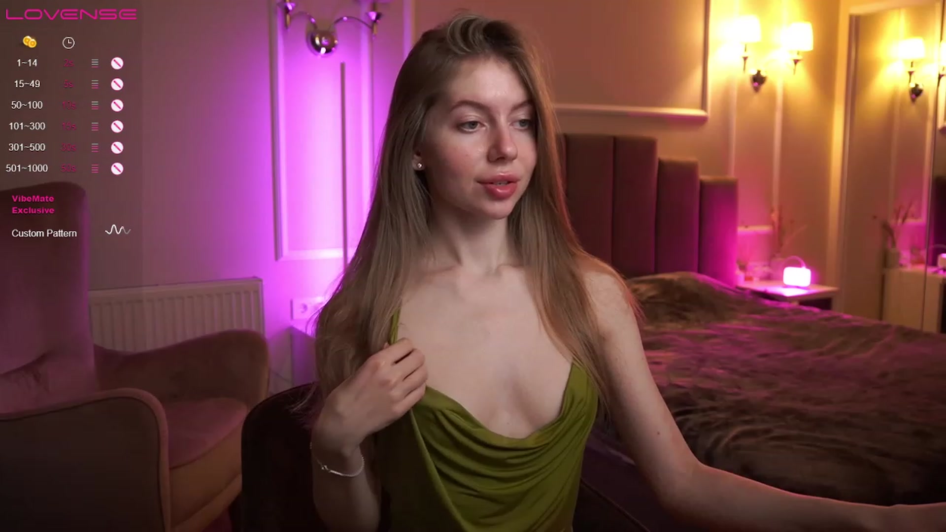Gallery image thumbnail from Ami_mun's myfreecams stream on, 05/01/2023, 12:02 image 18 of 20
