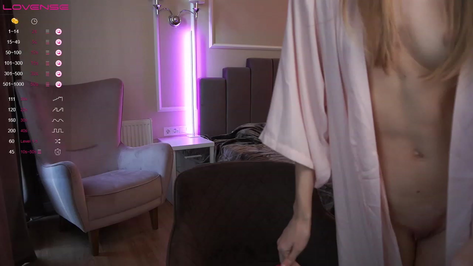 Gallery image thumbnail from Ami_mun's myfreecams stream on, 06/18/2023, 14:09 image 11 of 20