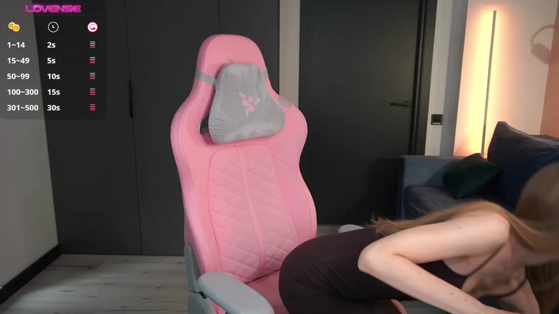 Gallery image thumbnail from Ami_mun's myfreecams stream on, 09/15/2024, 14:37 image 3 of 20