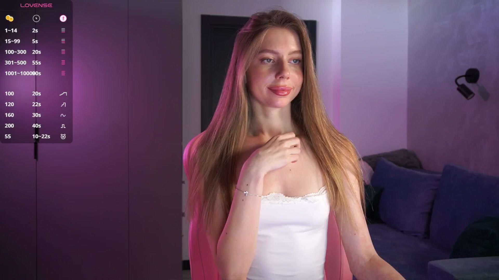 Gallery image thumbnail from Ami_mun's myfreecams stream on, 04/05/2025, 16:19 image 4 of 20
