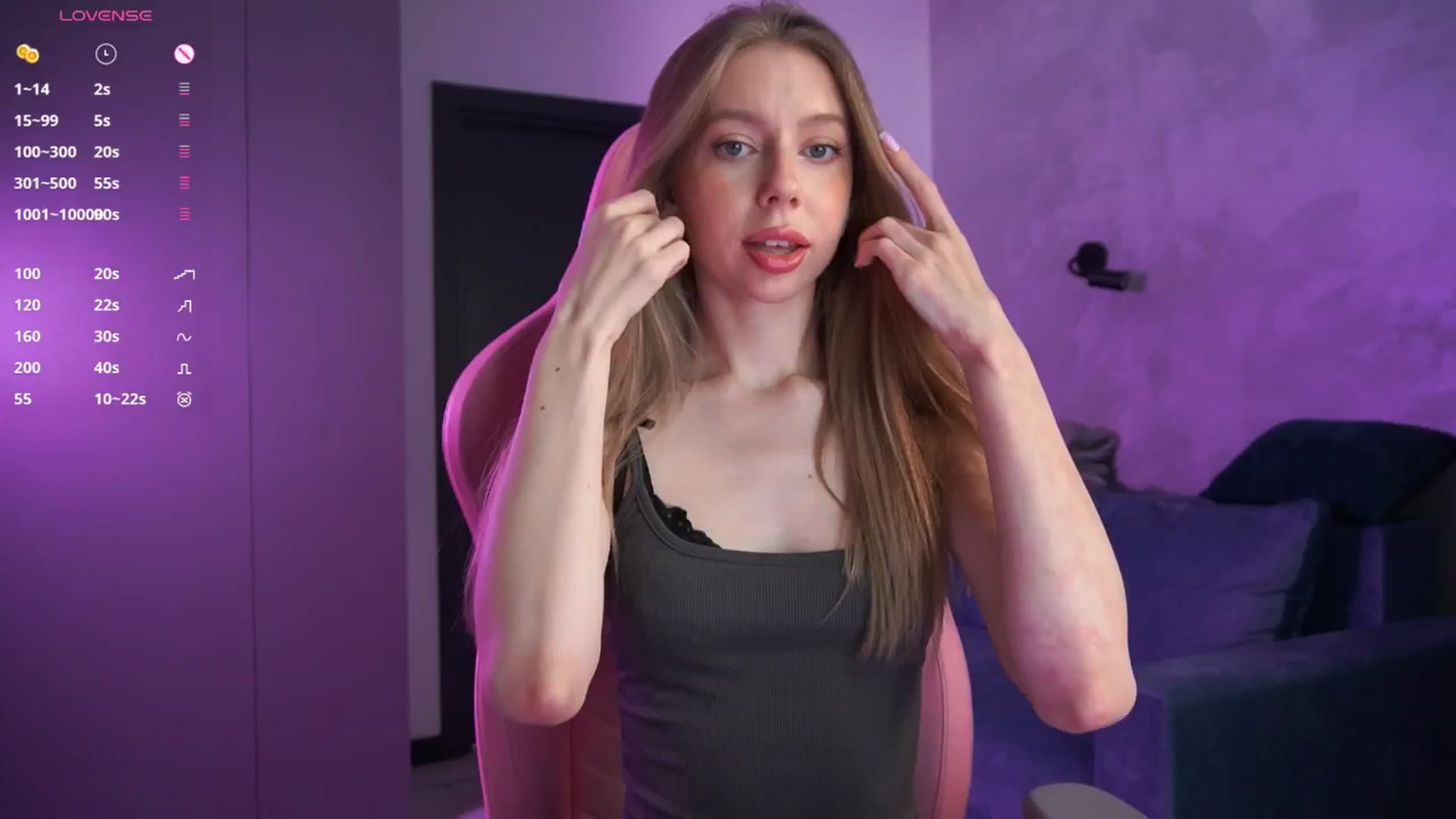 Gallery image thumbnail from Ami_mun's myfreecams stream on, 05/17/2025, 13:00 image 5 of 20