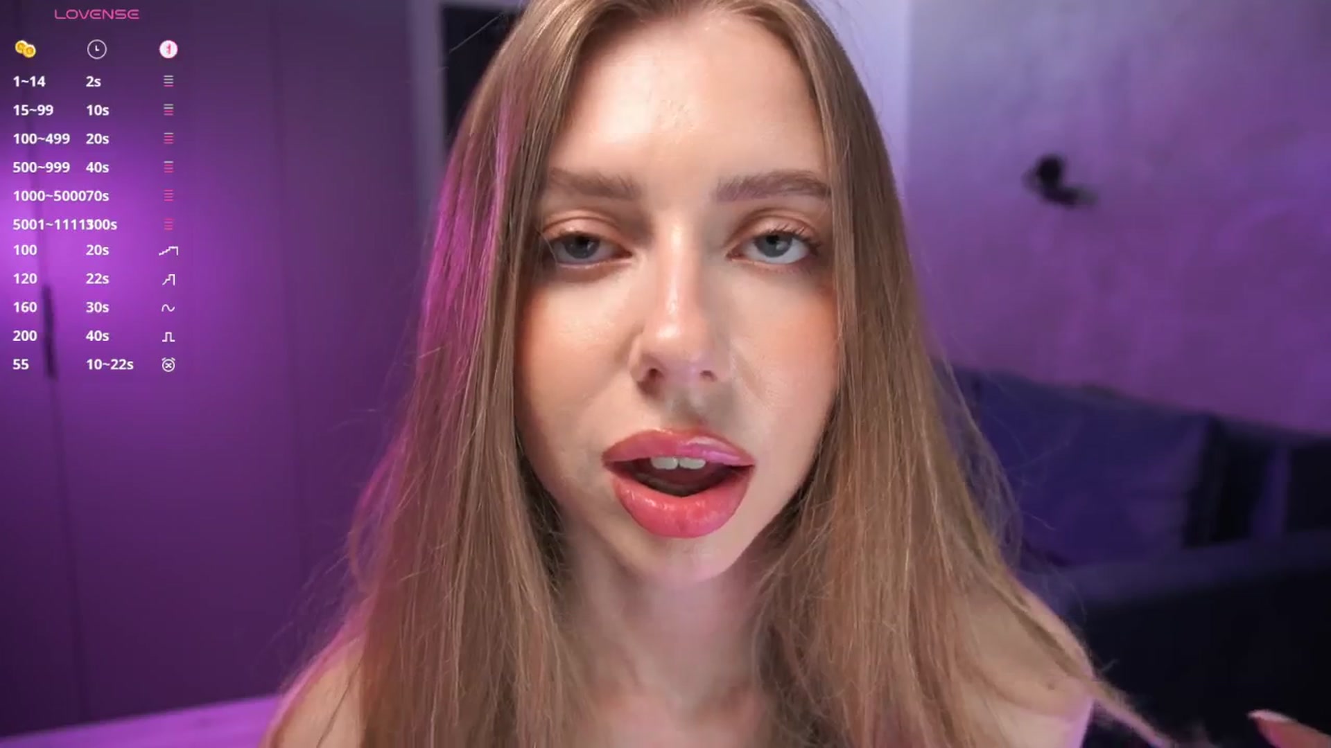 Gallery image thumbnail from Ami_mun's myfreecams stream on, 07/06/2025, 15:36 image 17 of 20