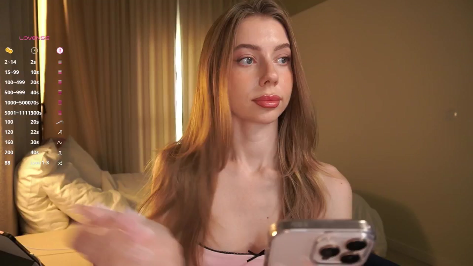 Gallery image thumbnail from Ami_mun's myfreecams stream on, 10/26/2025, 14:02 image 3 of 20