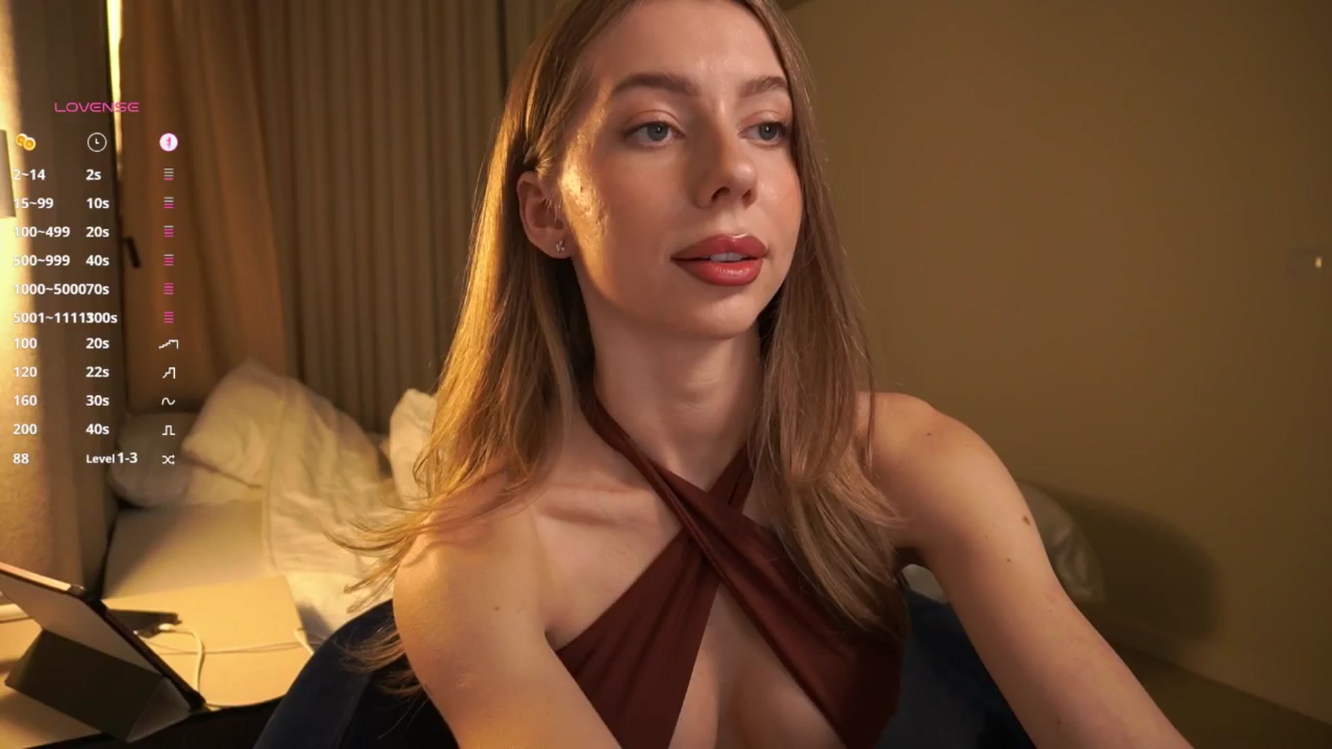 Gallery image thumbnail from Ami_mun's myfreecams stream on, 10/30/2025, 17:38 image 3 of 20