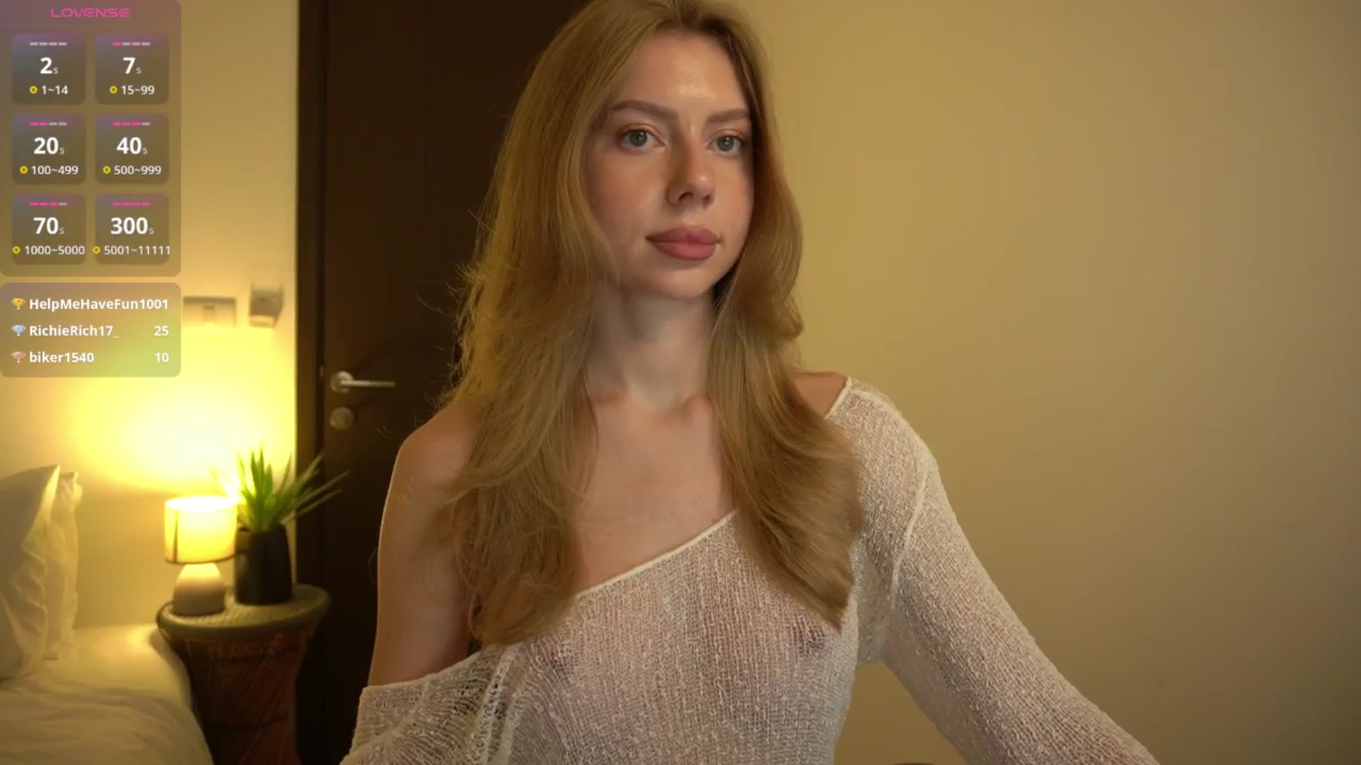 Gallery image thumbnail from Ami_mun's myfreecams stream on, 04/05/2026, 13:42 image 1 of 20