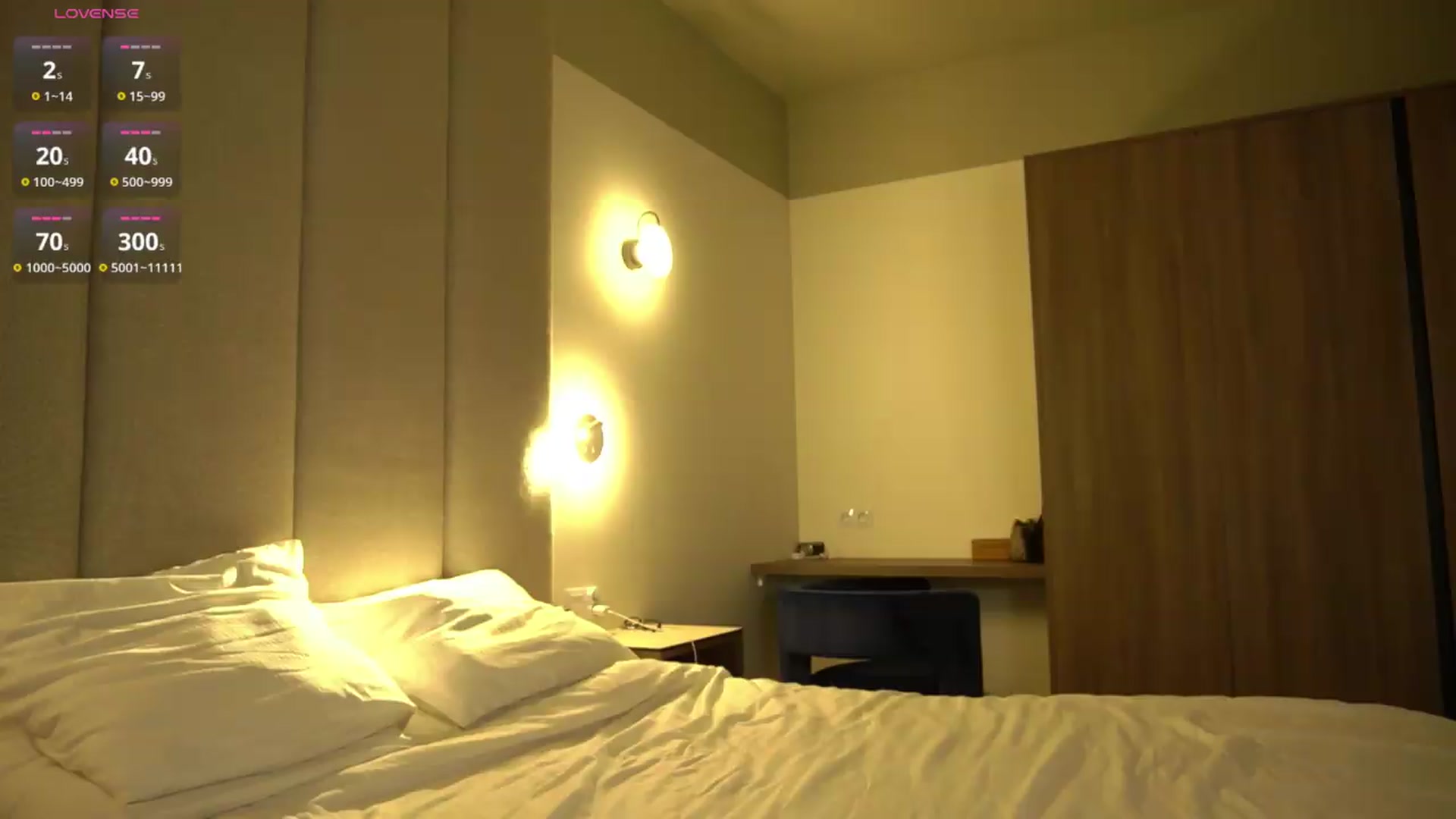 Gallery image thumbnail from Ami_mun's myfreecams stream on, 06/13/2026, 16:16 image 19 of 20