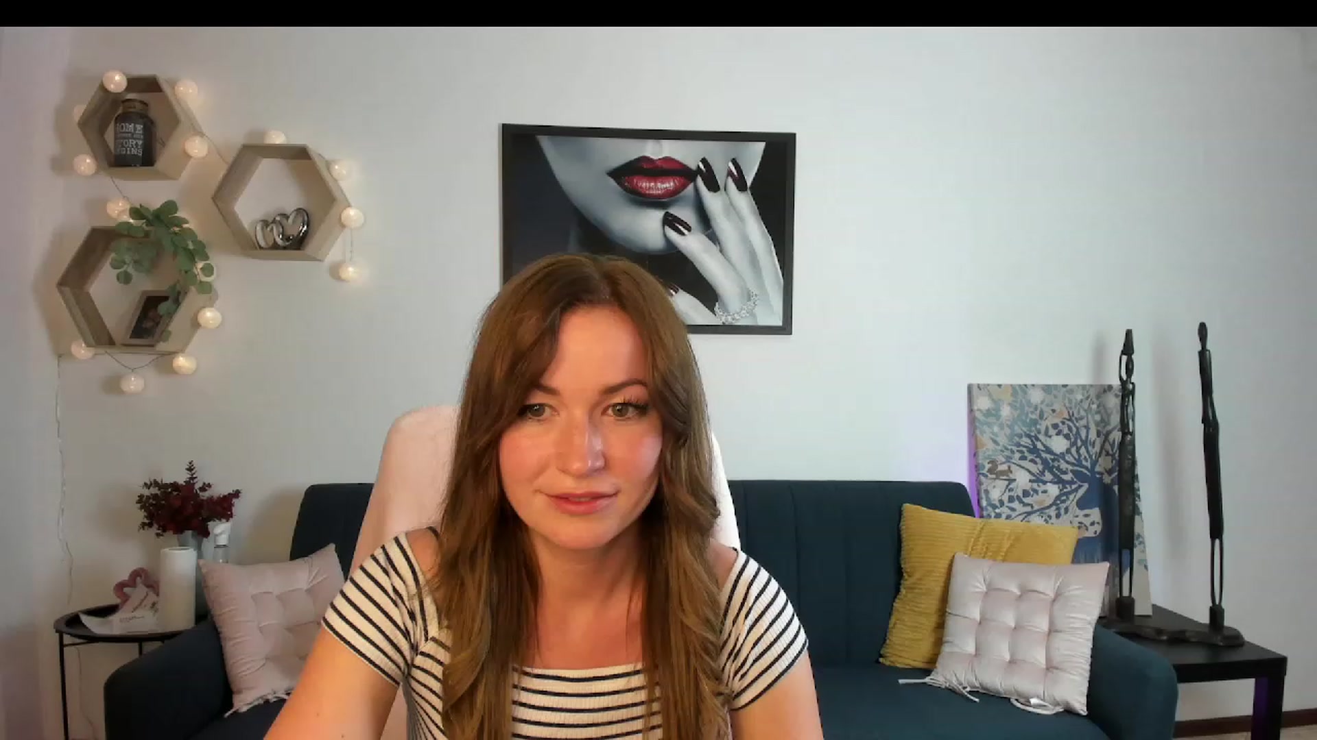 Gallery image thumbnail from Amia_Miley18's myfreecams stream on, 06/16/2023, 21:58 image 5 of 20