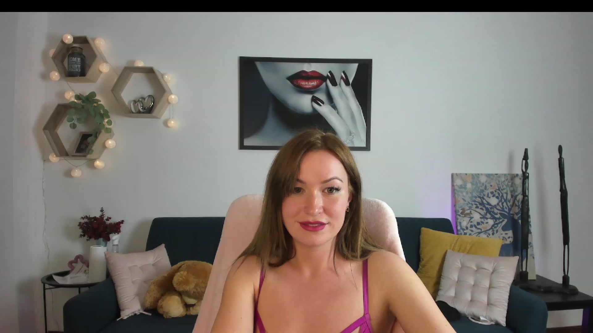 Gallery image thumbnail from Amia_Miley18's myfreecams stream on, 06/17/2023, 17:20 image 11 of 20