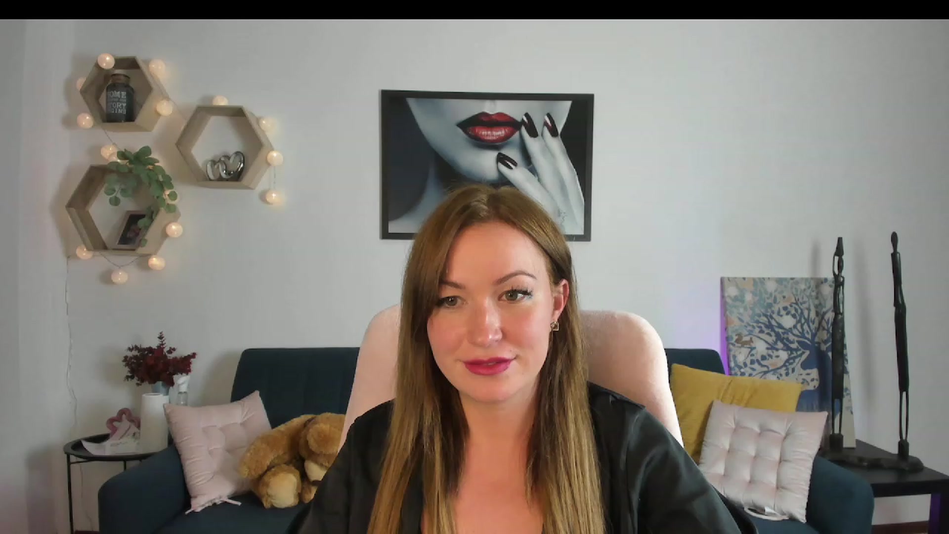 Gallery image thumbnail from Amia_Miley18's myfreecams stream on, 06/17/2023, 19:53 image 12 of 20