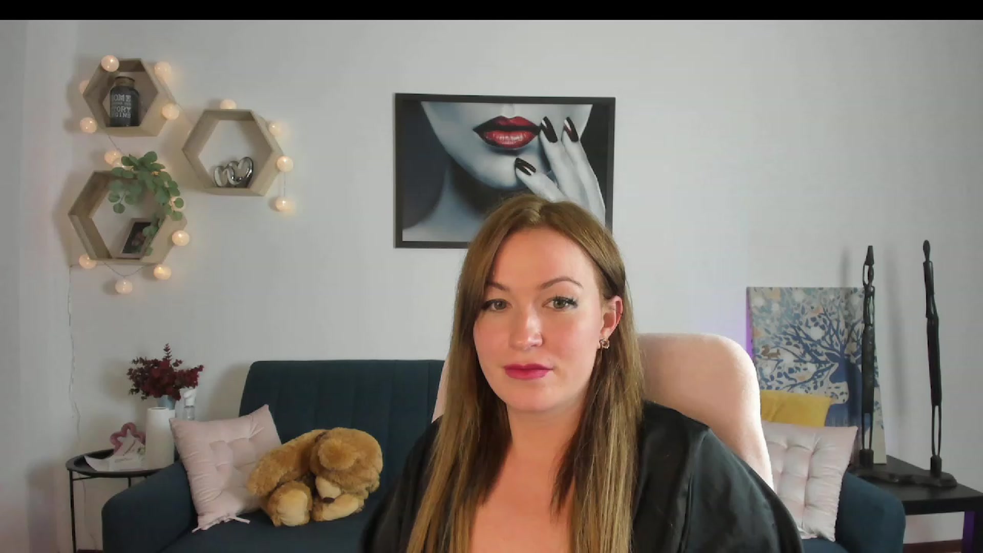 Gallery image thumbnail from Amia_Miley18's myfreecams stream on, 06/17/2023, 19:53 image 7 of 20