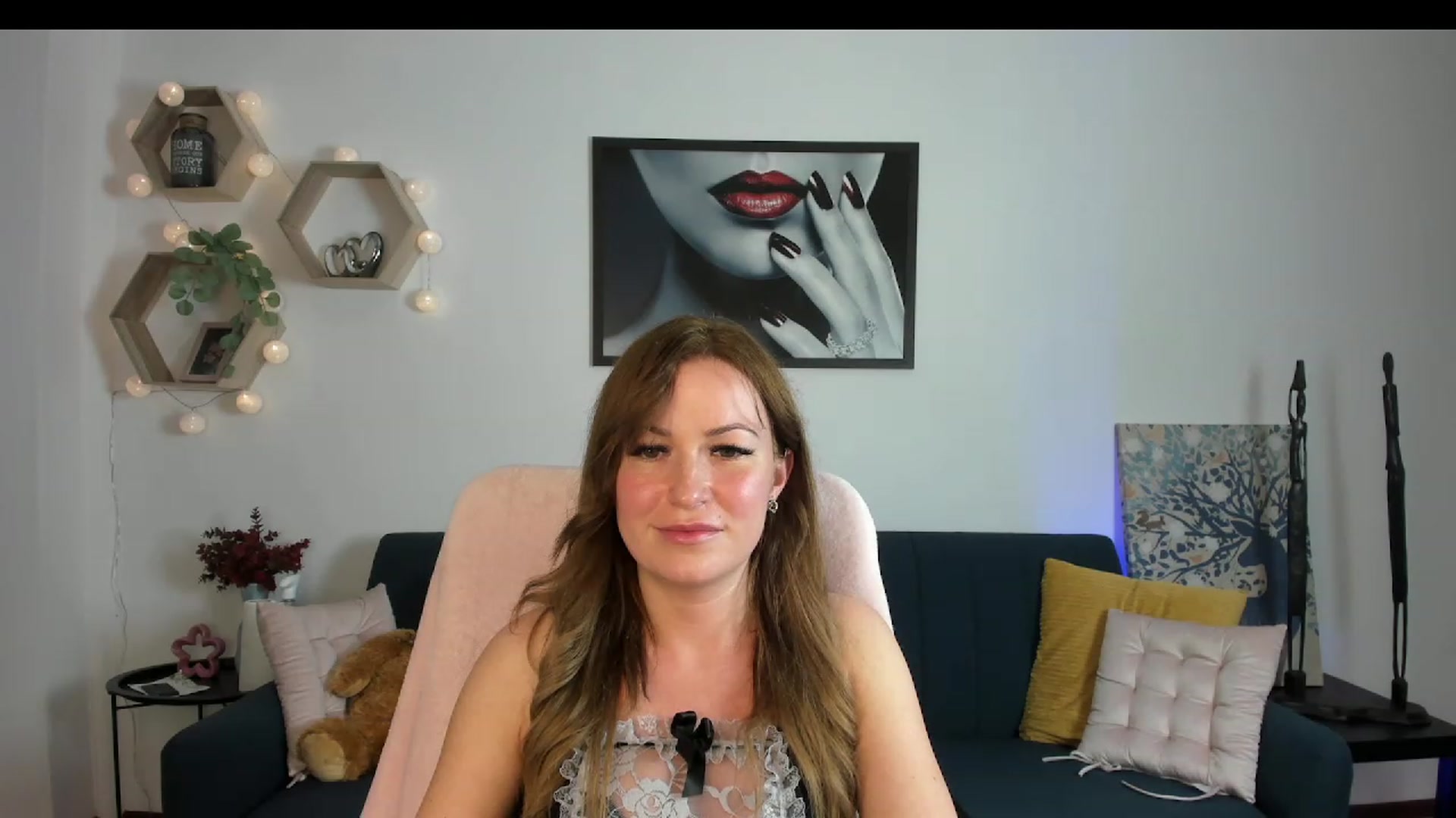 Gallery image thumbnail from Amia_Miley18's myfreecams stream on, 06/18/2023, 23:35 image 2 of 20