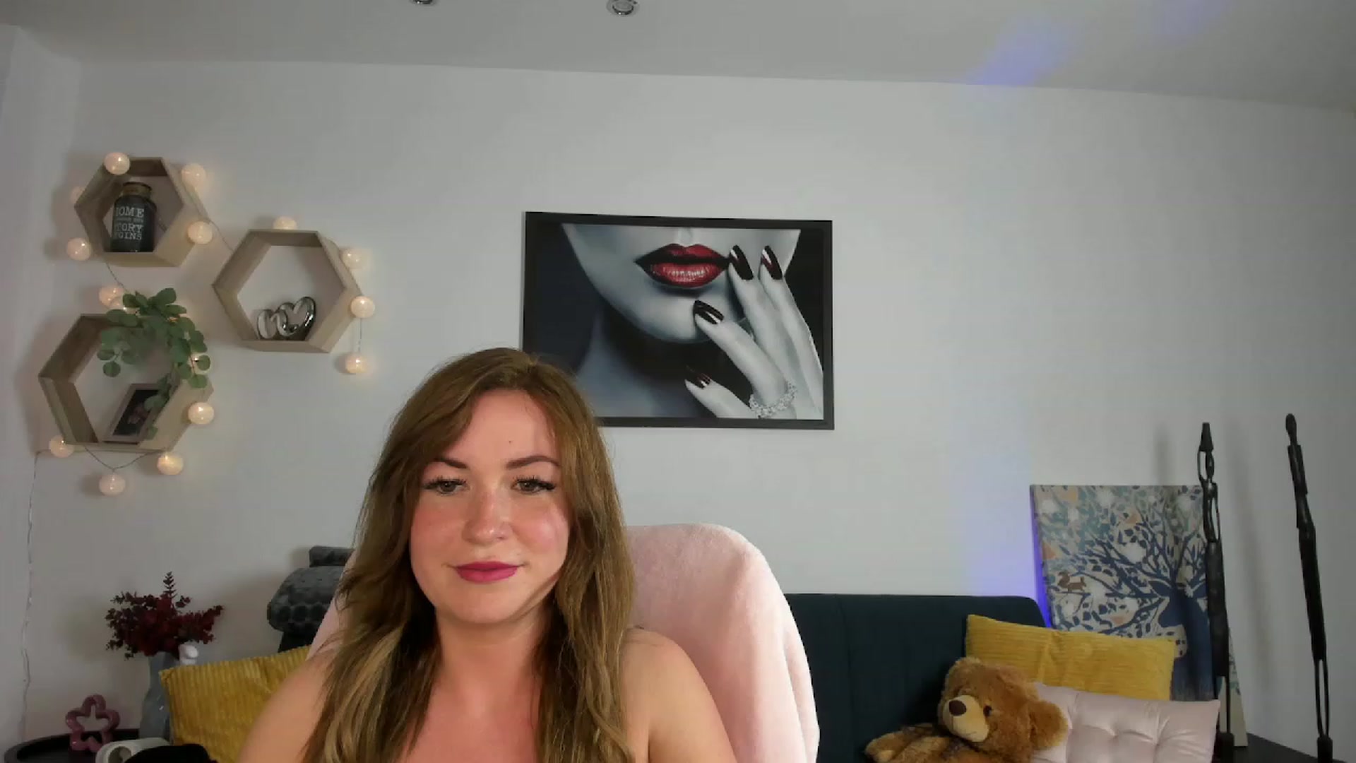 Gallery image thumbnail from Amia_Miley18's myfreecams stream on, 06/20/2023, 19:48 image 4 of 20