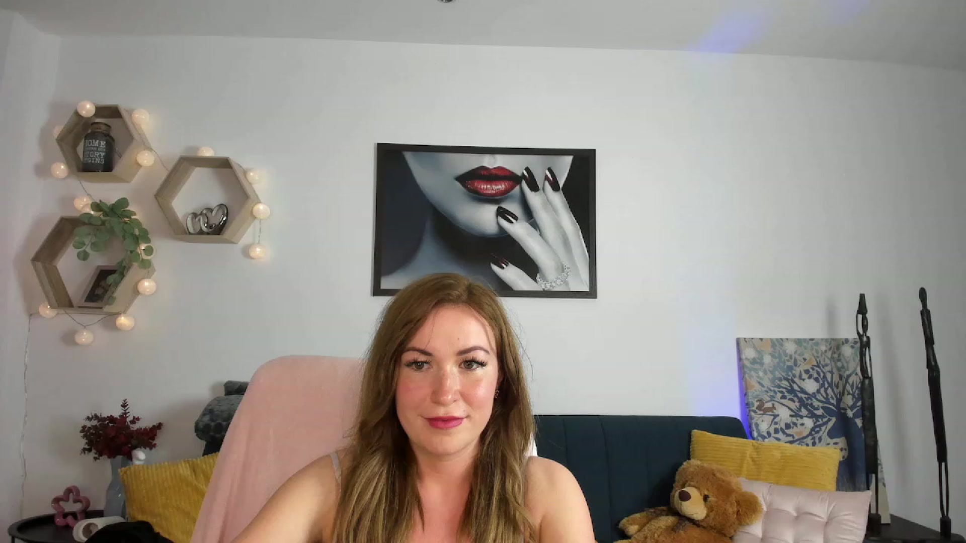 Gallery image thumbnail from Amia_Miley18's myfreecams stream on, 06/20/2023, 19:48 image 19 of 20