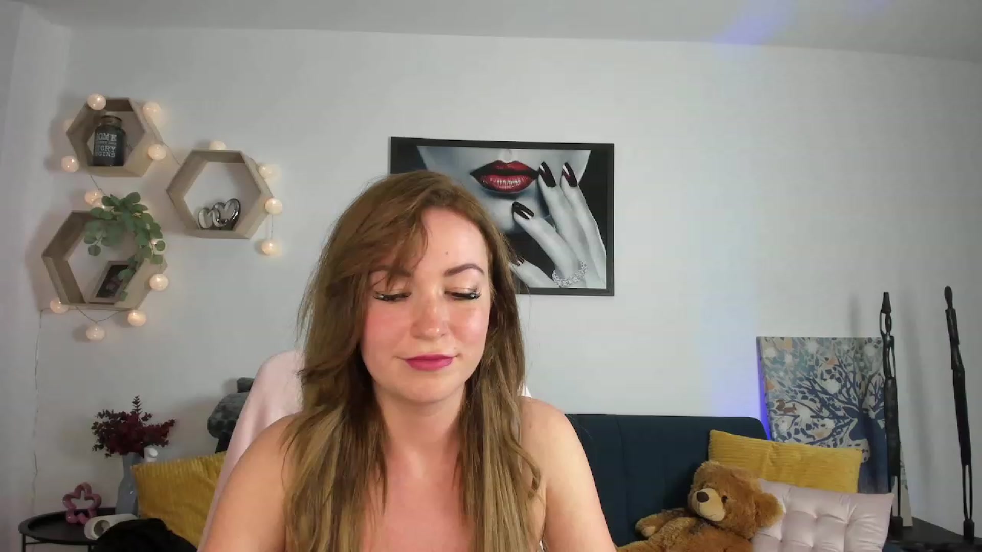 Gallery image thumbnail from Amia_Miley18's myfreecams stream on, 06/20/2023, 19:48 image 7 of 20