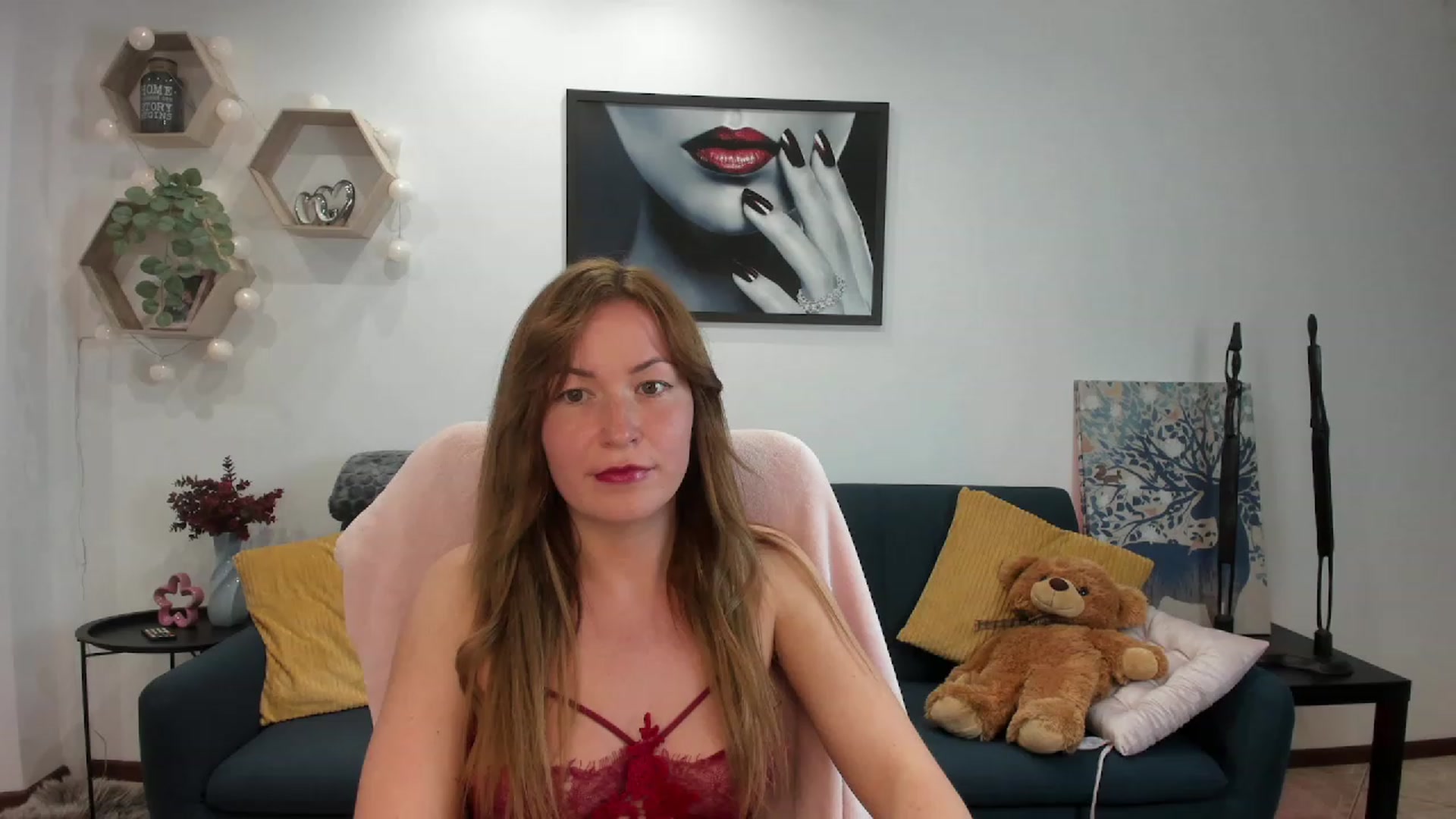 Gallery image thumbnail from Amia_Miley18's myfreecams stream on, 06/28/2023, 20:05 image 8 of 20
