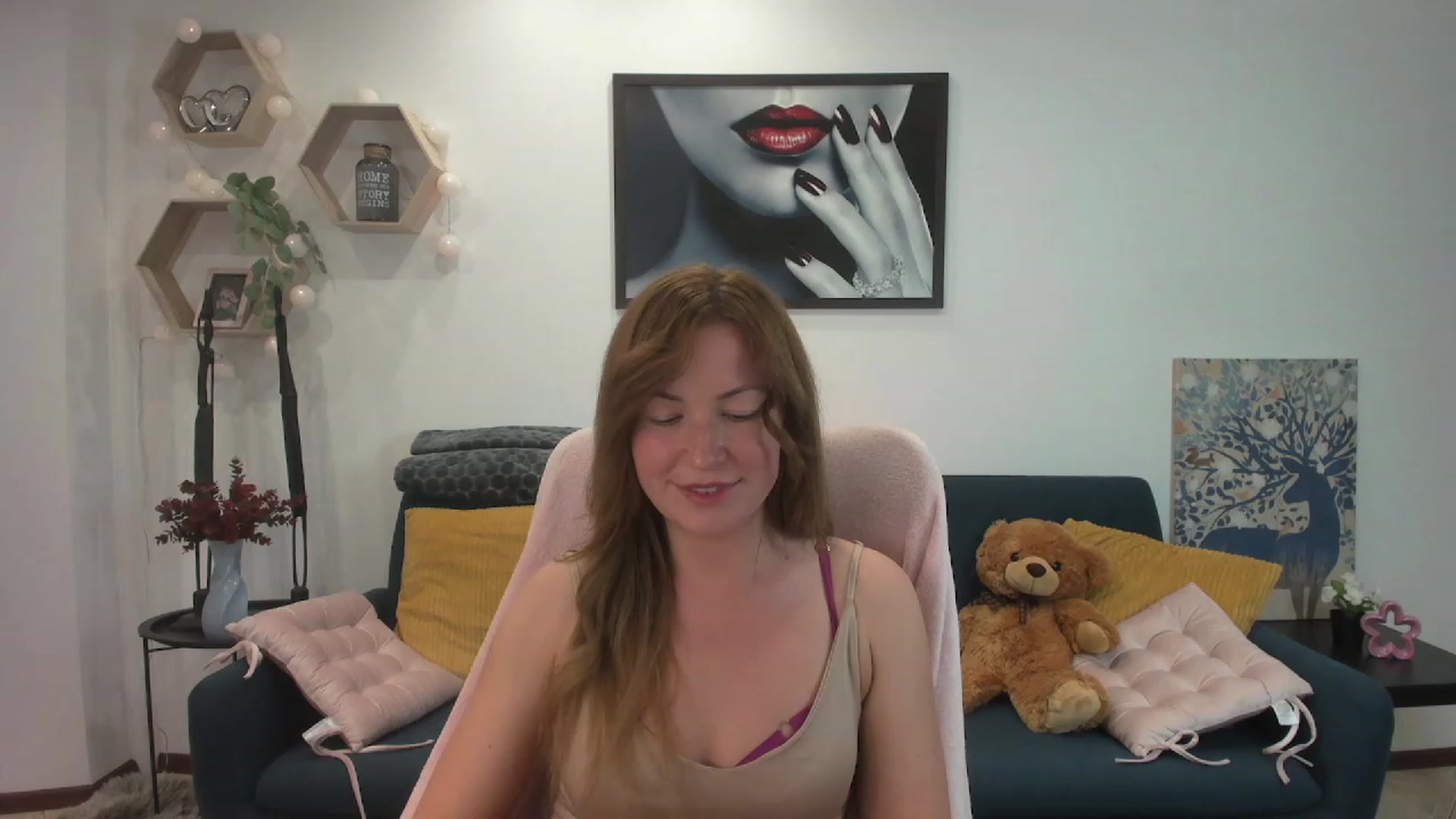 Gallery image thumbnail from Amia_Miley18's myfreecams stream on, 06/29/2023, 21:20 image 2 of 20