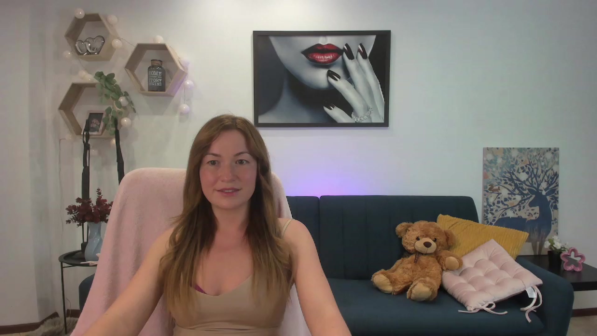 Gallery image thumbnail from Amia_Miley18's myfreecams stream on, 06/29/2023, 23:06 image 9 of 20