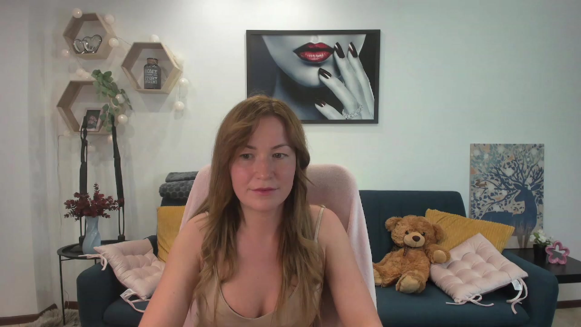 Gallery image thumbnail from Amia_Miley18's myfreecams stream on, 06/29/2023, 23:06 image 3 of 20