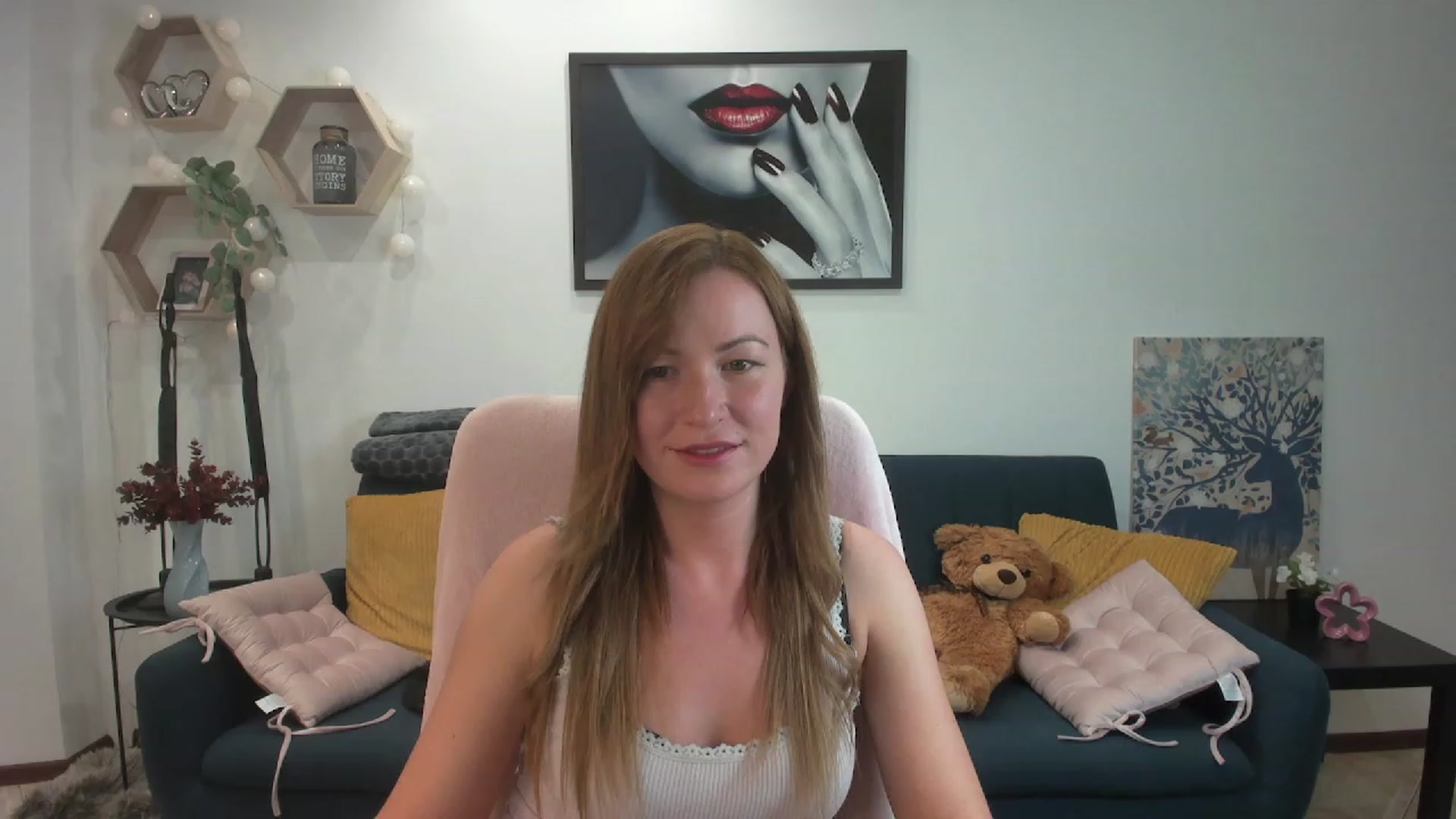 Gallery image thumbnail from Amia_Miley18's myfreecams stream on, 06/30/2023, 21:40 image 20 of 20
