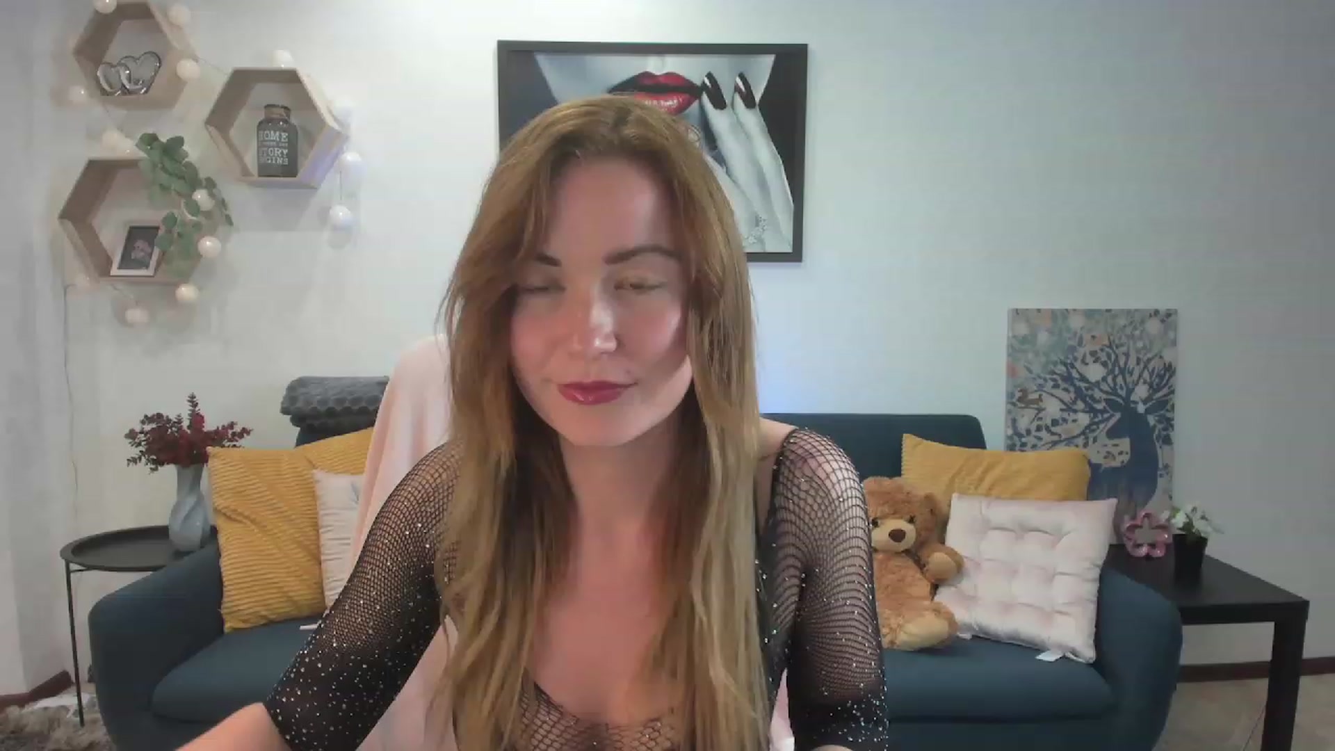 Gallery image thumbnail from Amia_Miley18's myfreecams stream on, 07/04/2023, 21:36 image 20 of 20